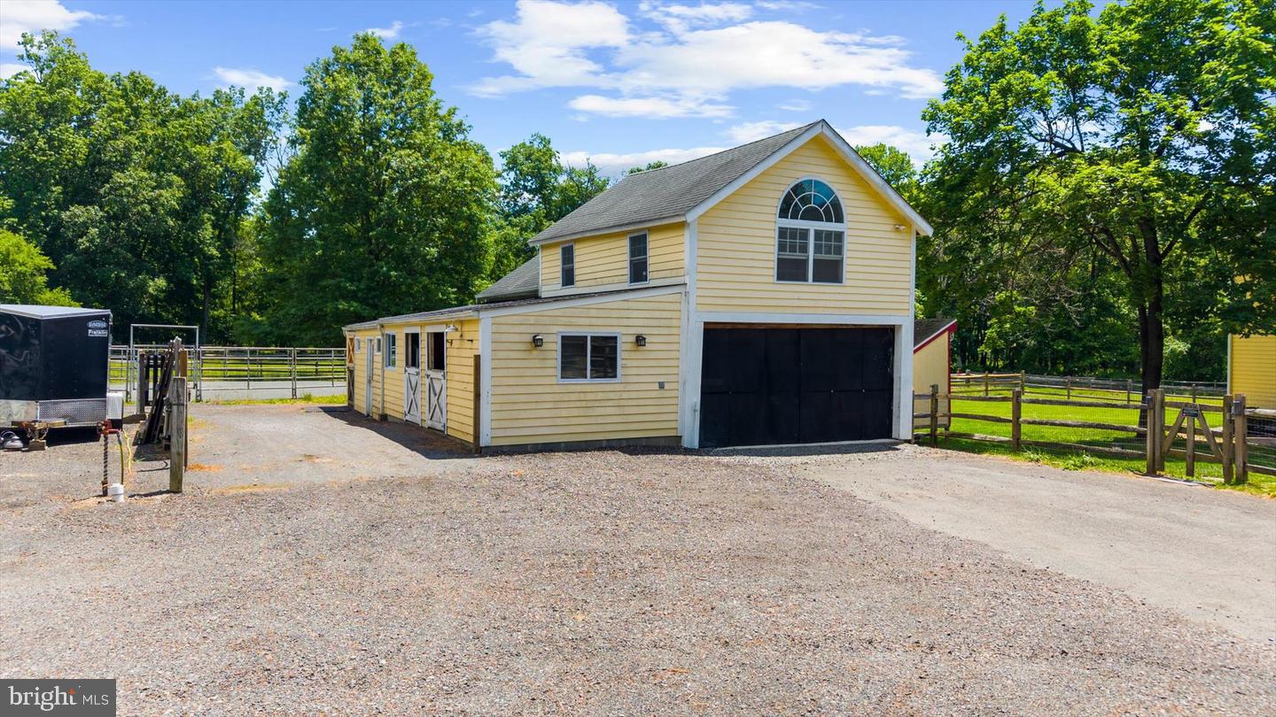 179 LINDBERGH ROAD