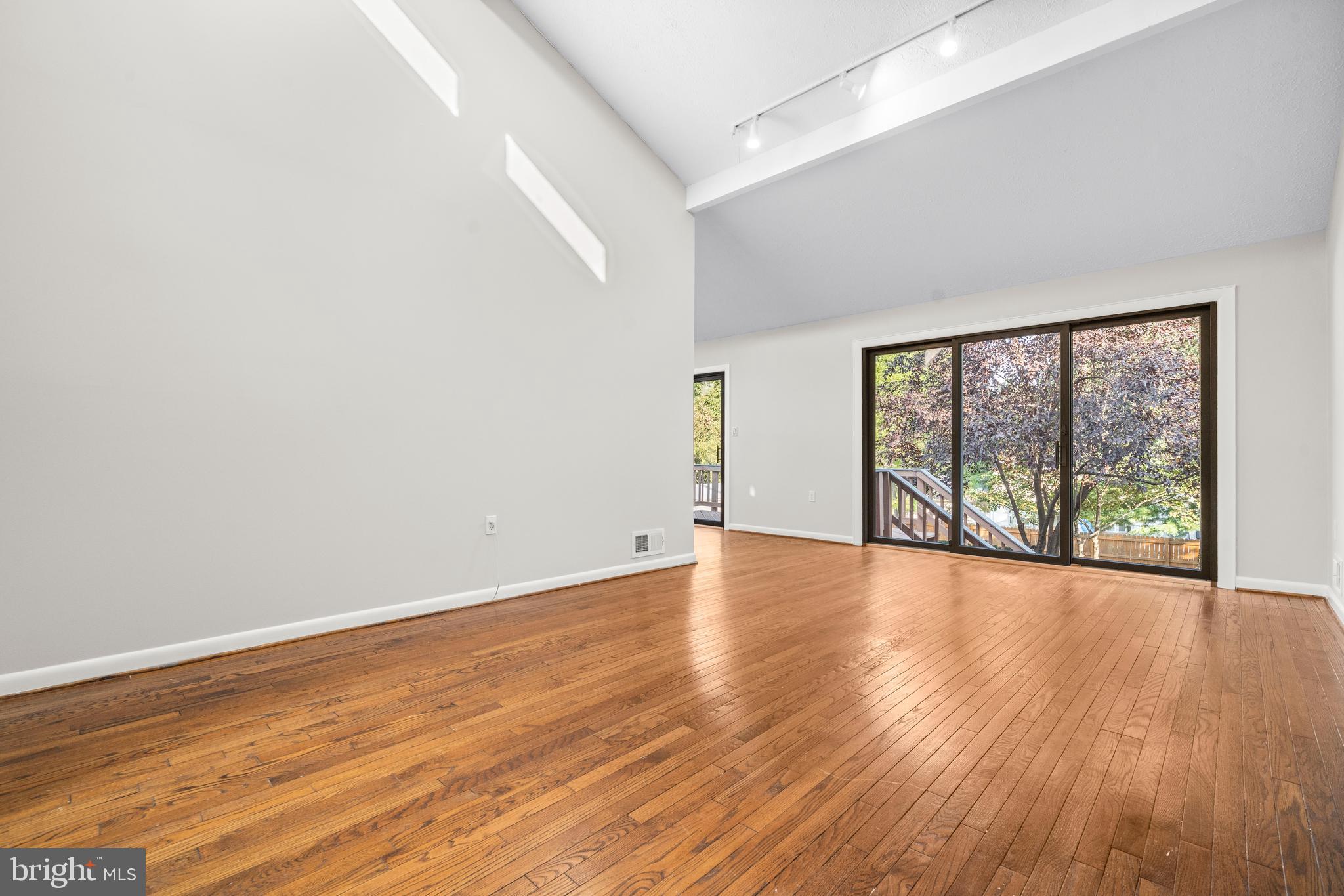 7808 WENDY RIDGE LANE