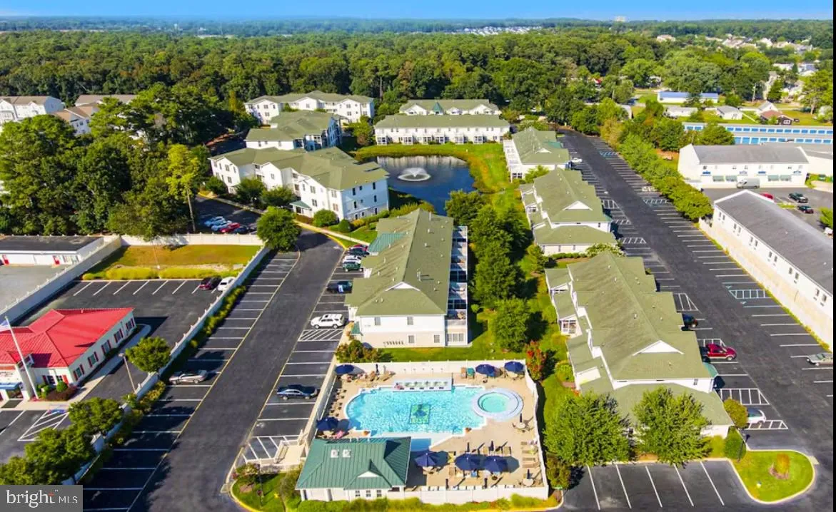 Rehoboth Beach, Delaware 19971, United States, 2 Bedrooms Bedrooms, ,2 BathroomsBathrooms,Residential,Active,232078