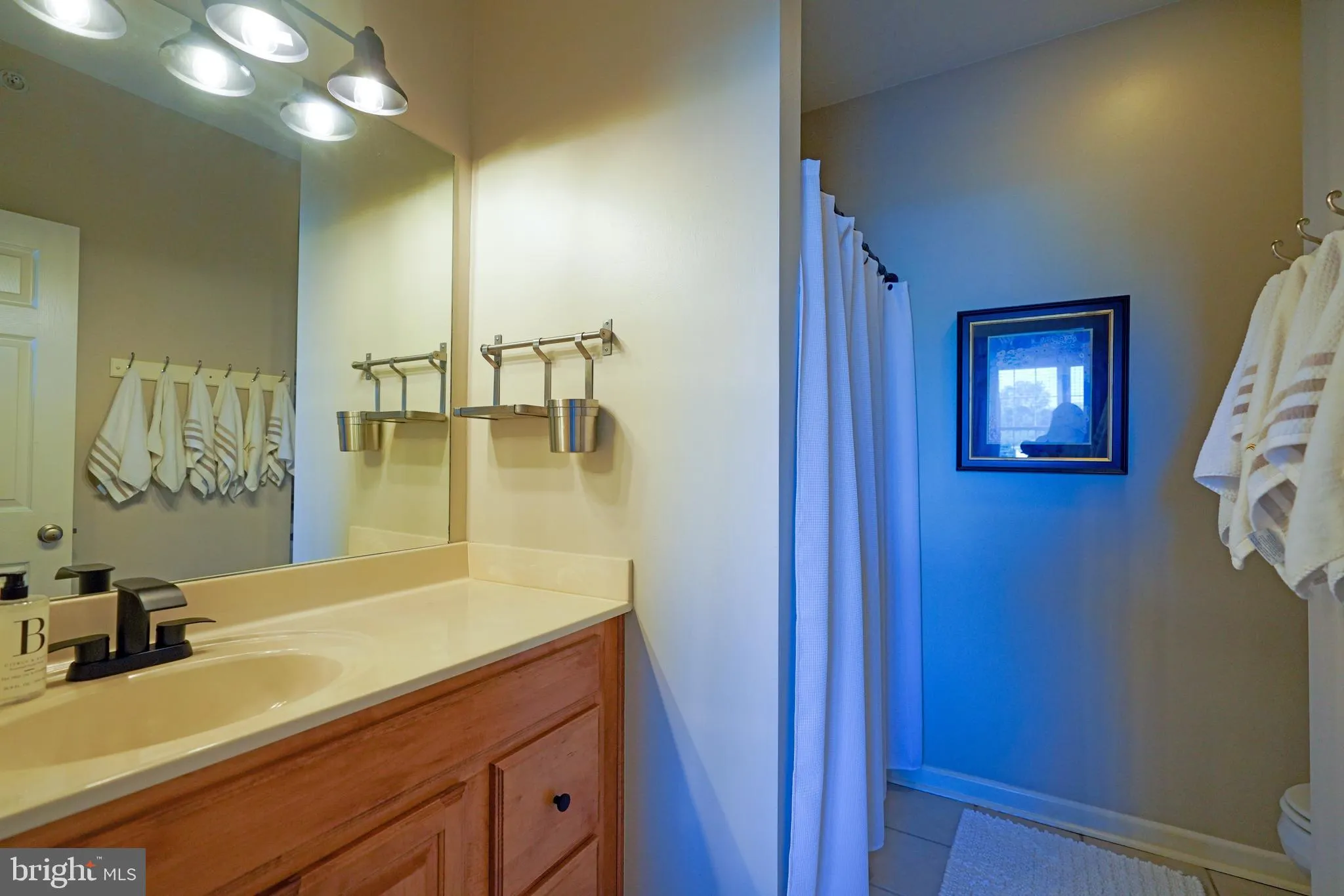 Rehoboth Beach, Delaware 19971, United States, 2 Bedrooms Bedrooms, ,2 BathroomsBathrooms,Residential,Active,232078