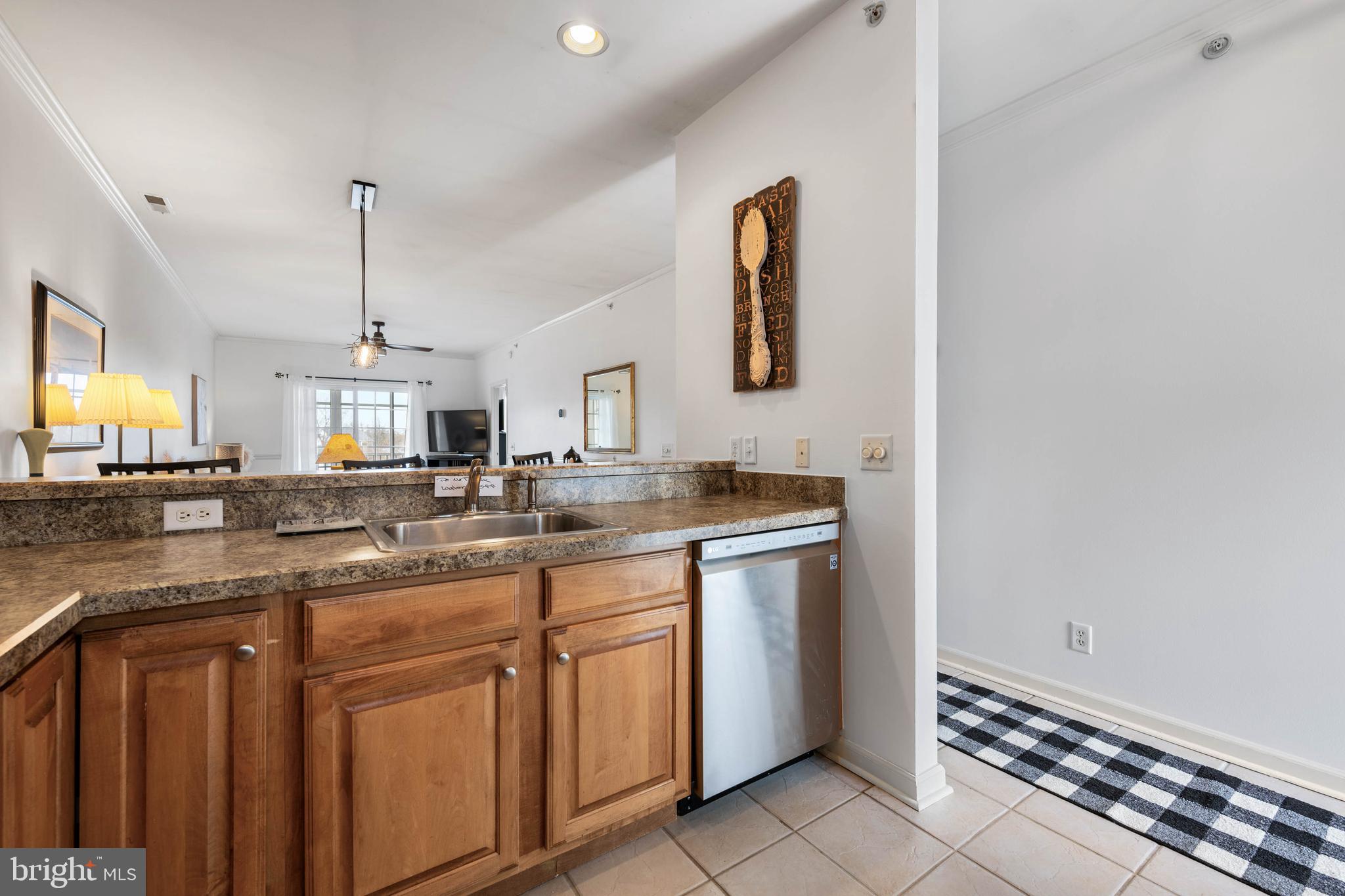 20007 SANDY BOTTOM CIRCLE 4303