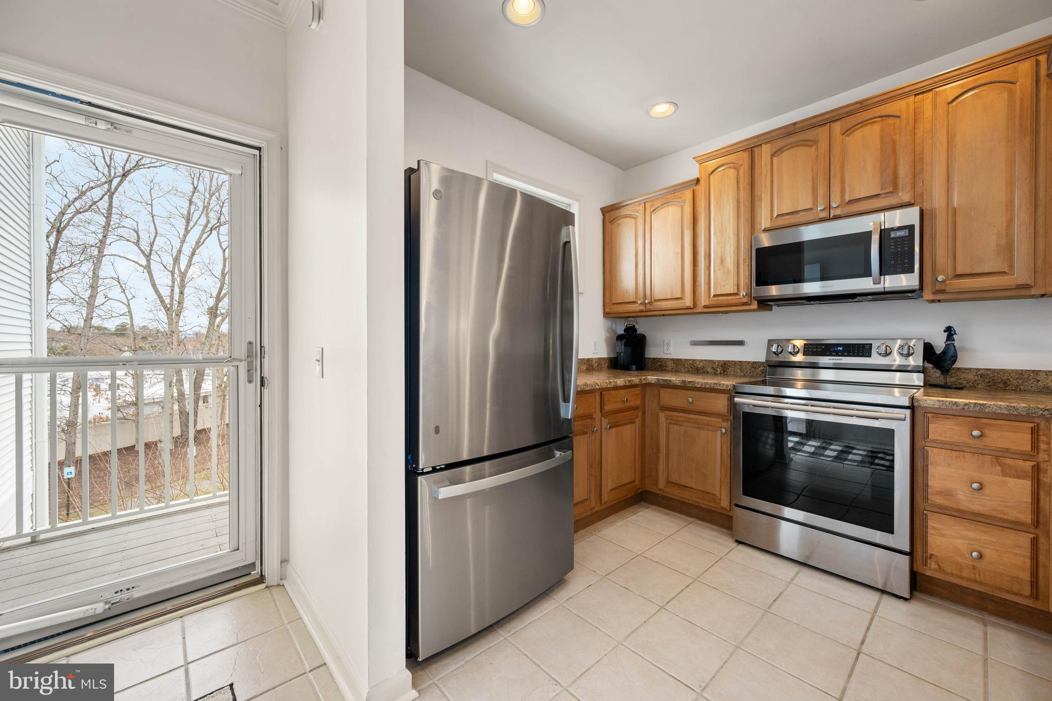 20007 SANDY BOTTOM CIRCLE 4303