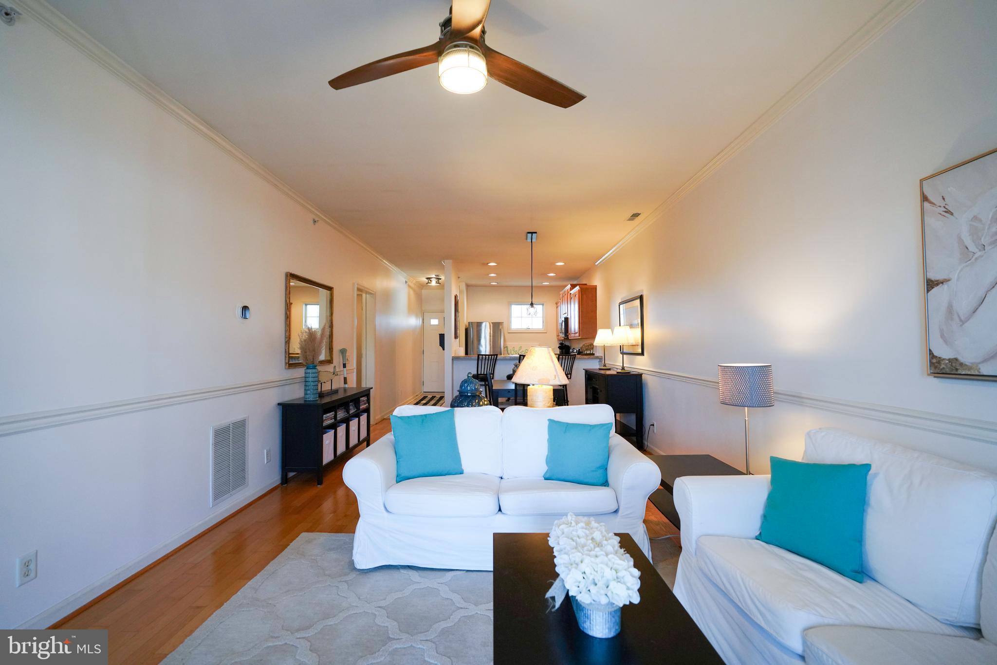 THE TIDES - Residential