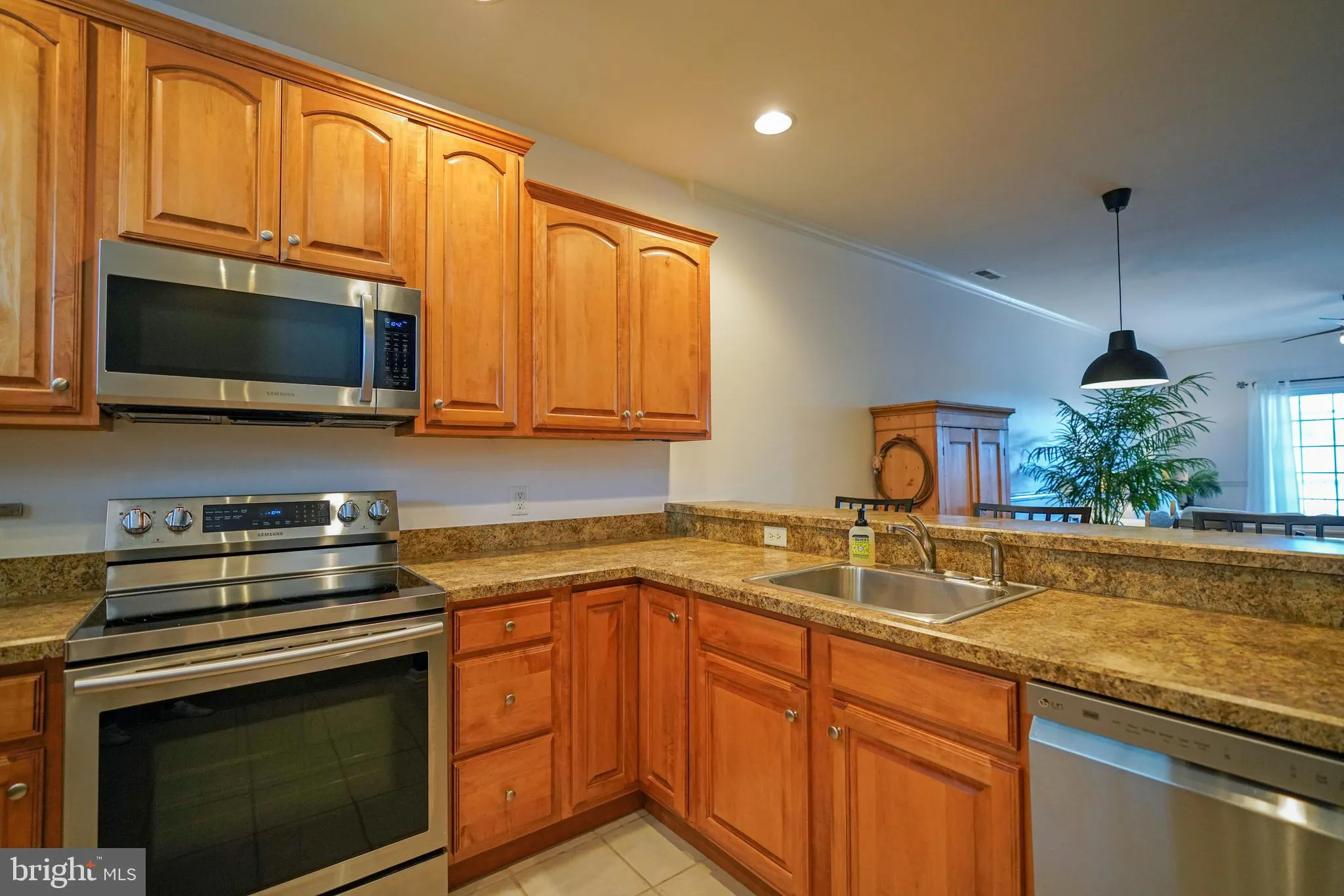 Rehoboth Beach, Delaware 19971, United States, 2 Bedrooms Bedrooms, ,2 BathroomsBathrooms,Residential,Active,232078