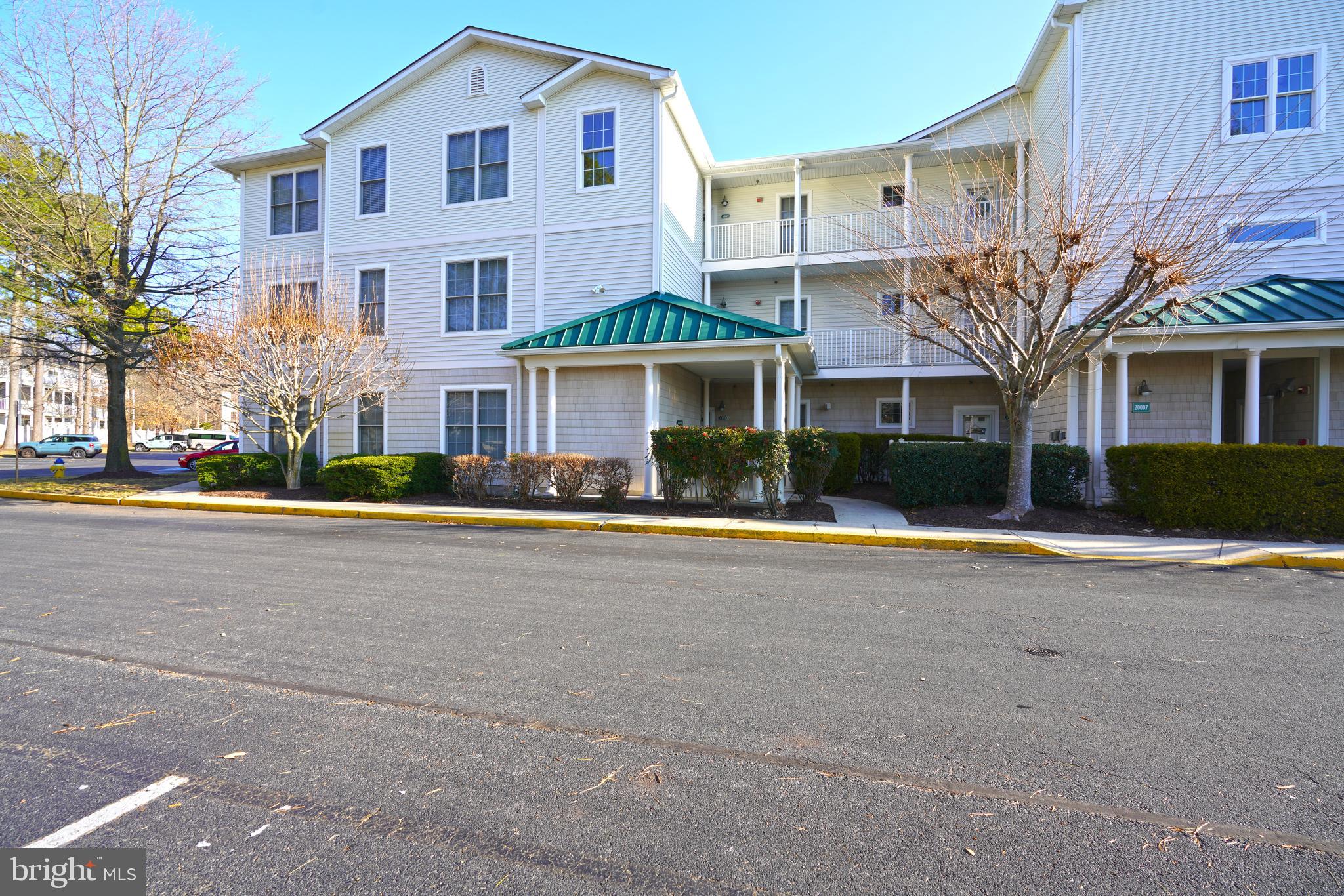 20007 SANDY BOTTOM CIRCLE 4303