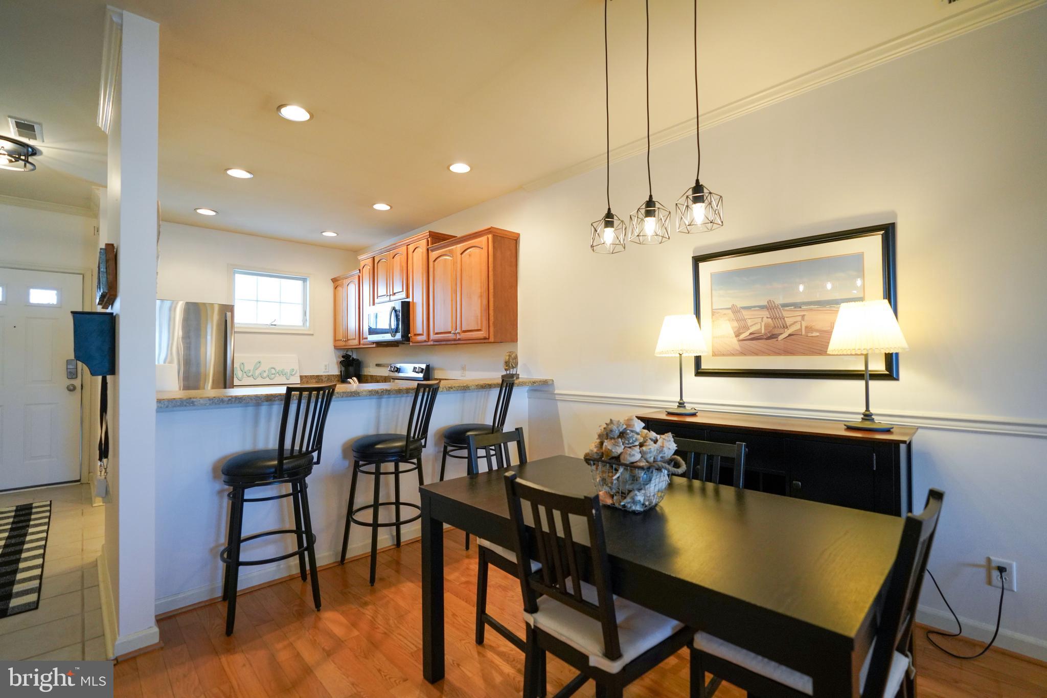 THE TIDES - Residential