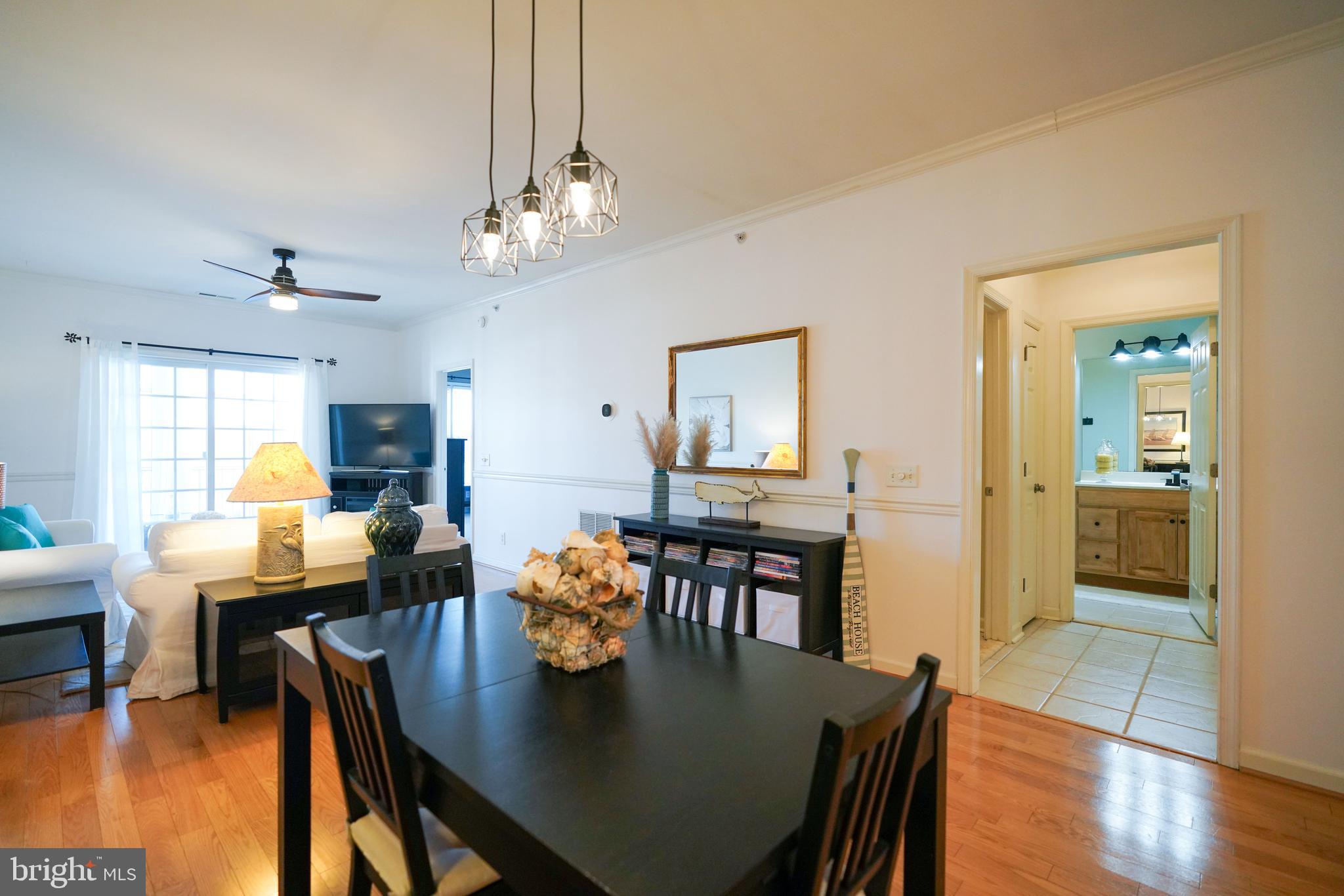 THE TIDES - Residential