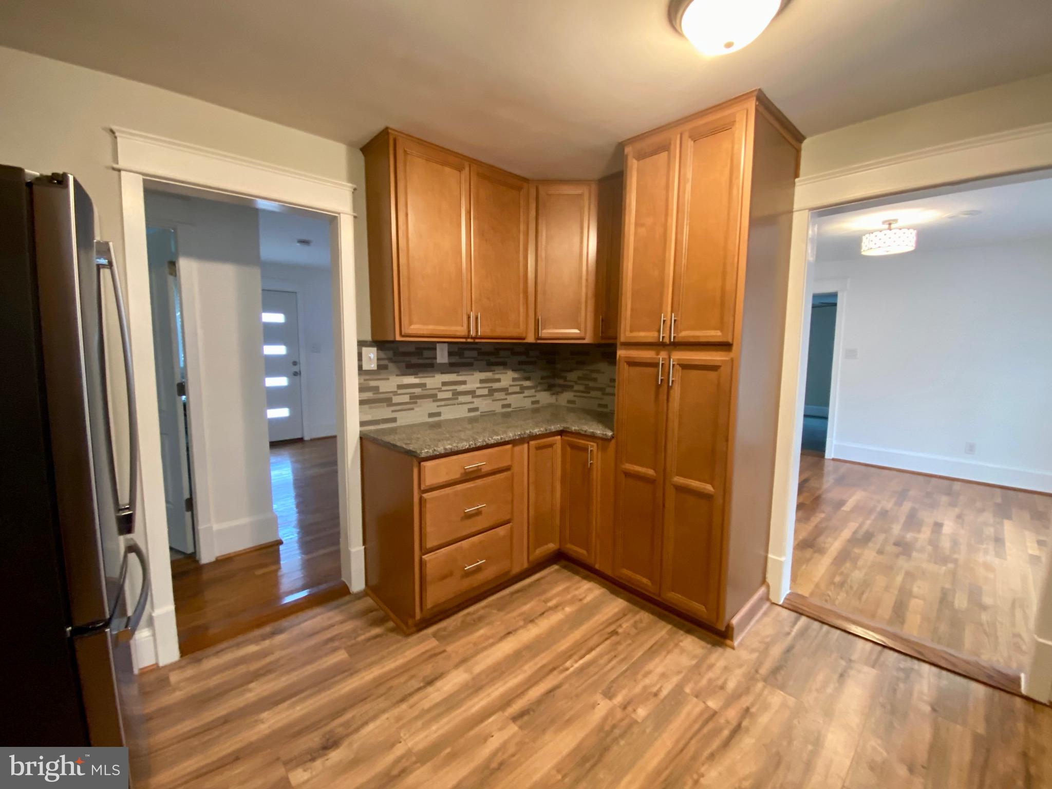 HUNGERFORD - Residential Lease