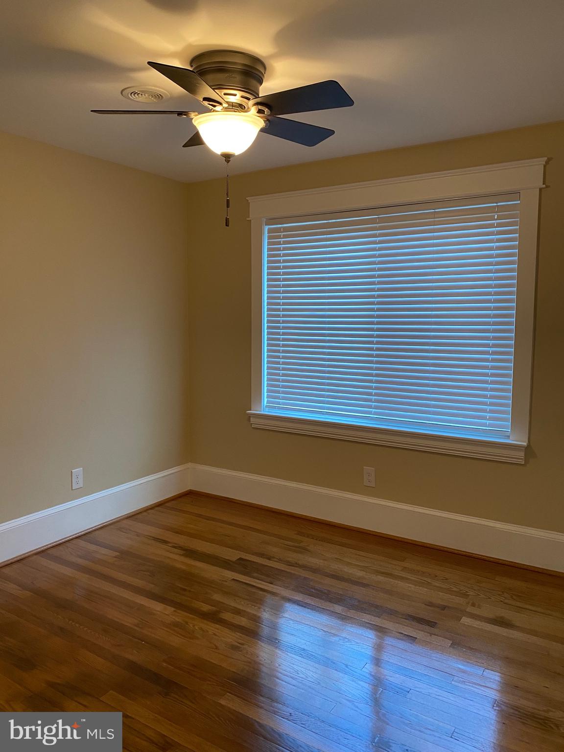 HUNGERFORD - Residential Lease