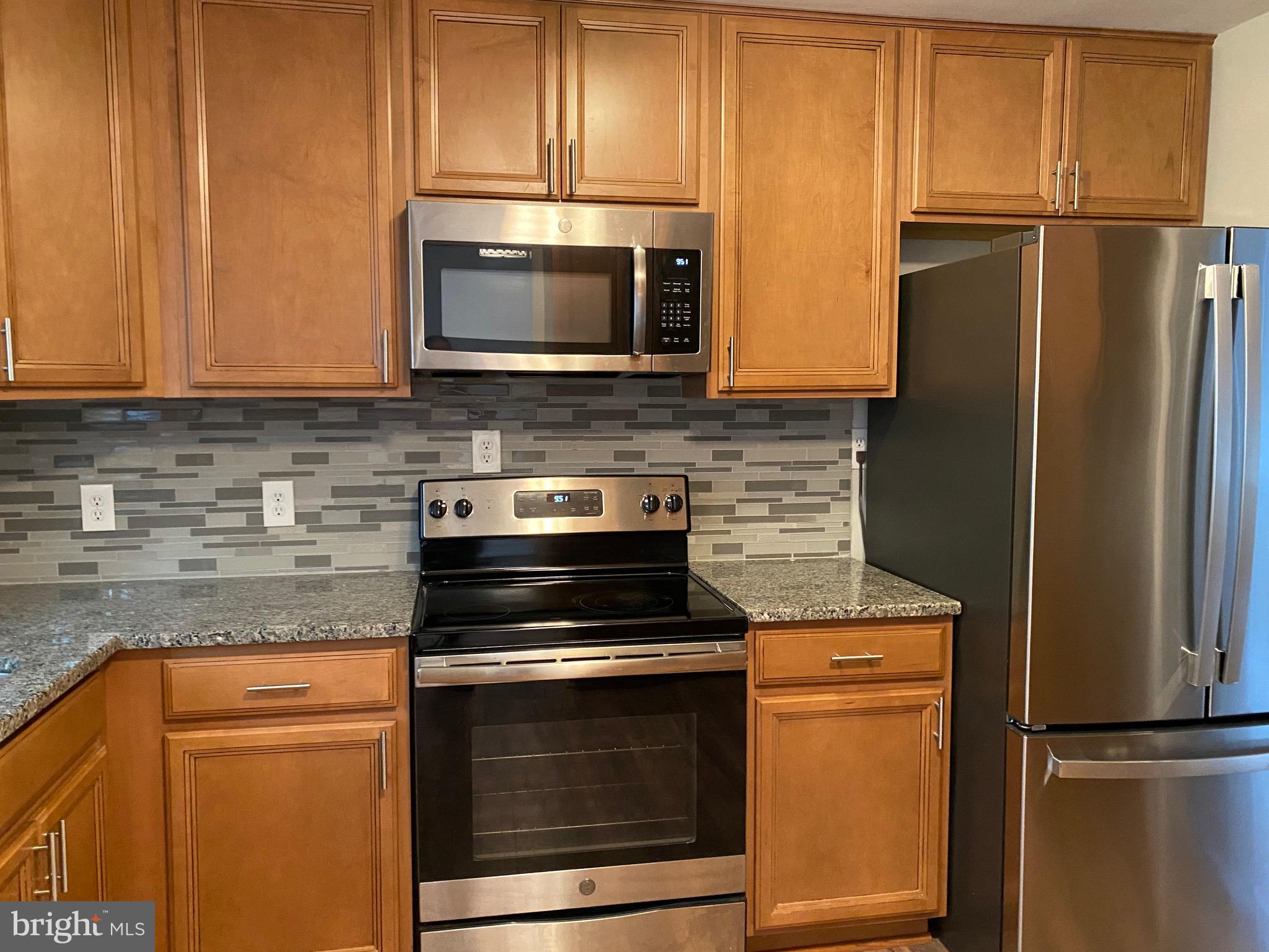 HUNGERFORD - Residential Lease