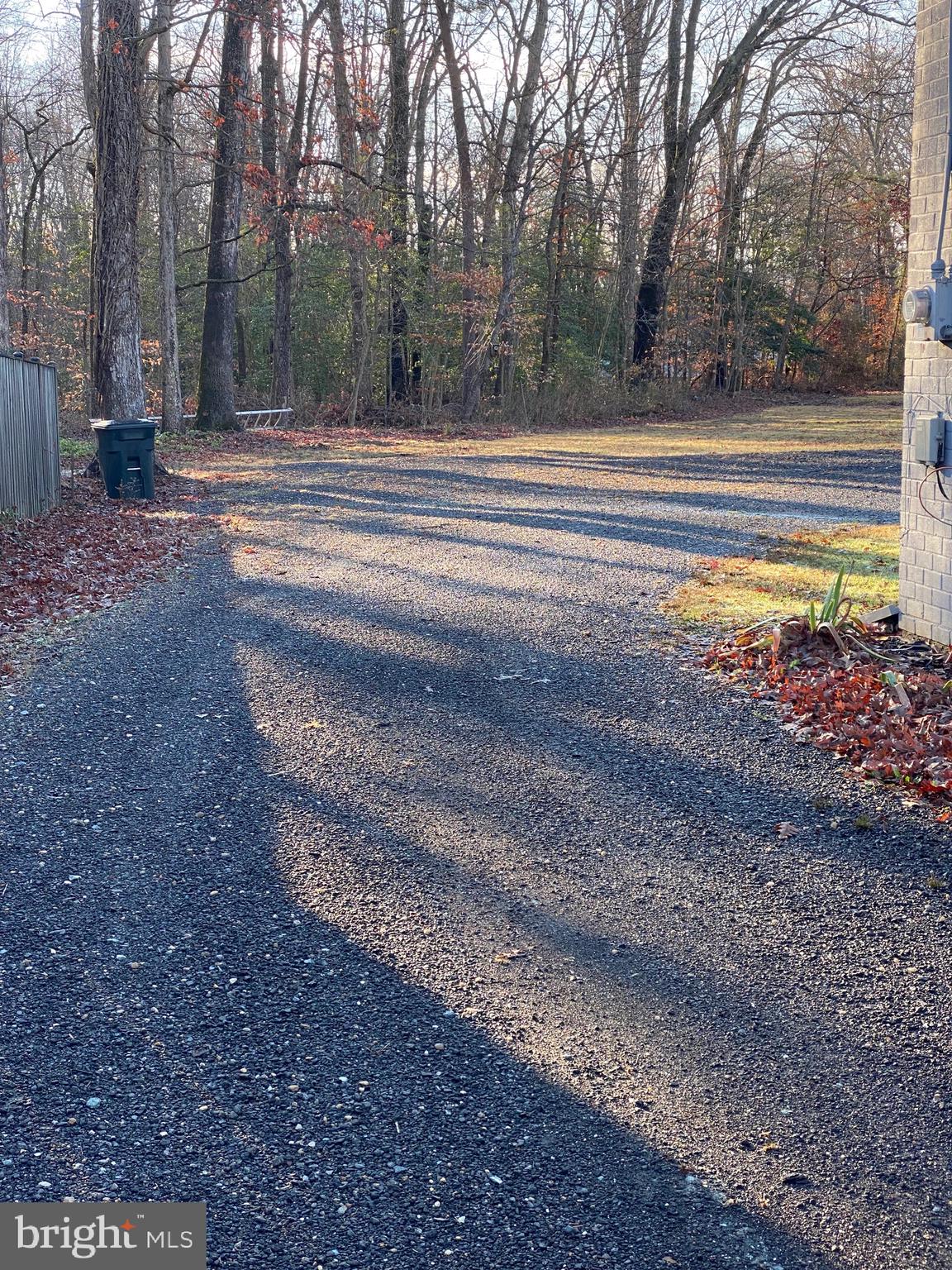 HUNGERFORD - Residential Lease