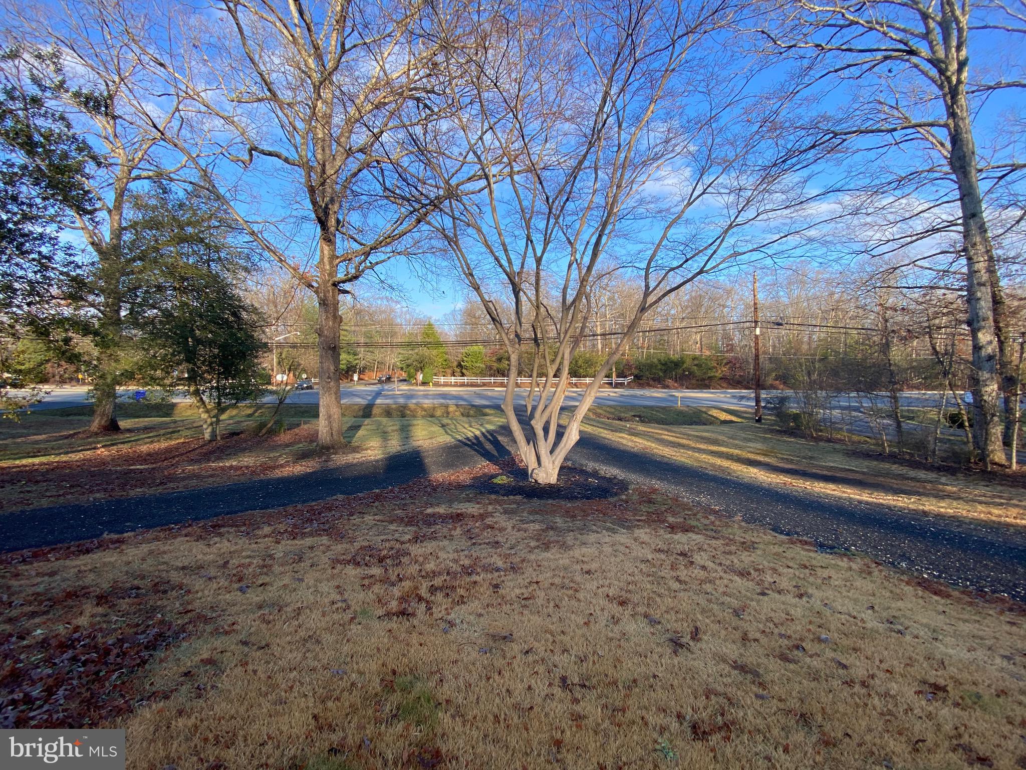 HUNGERFORD - Residential Lease