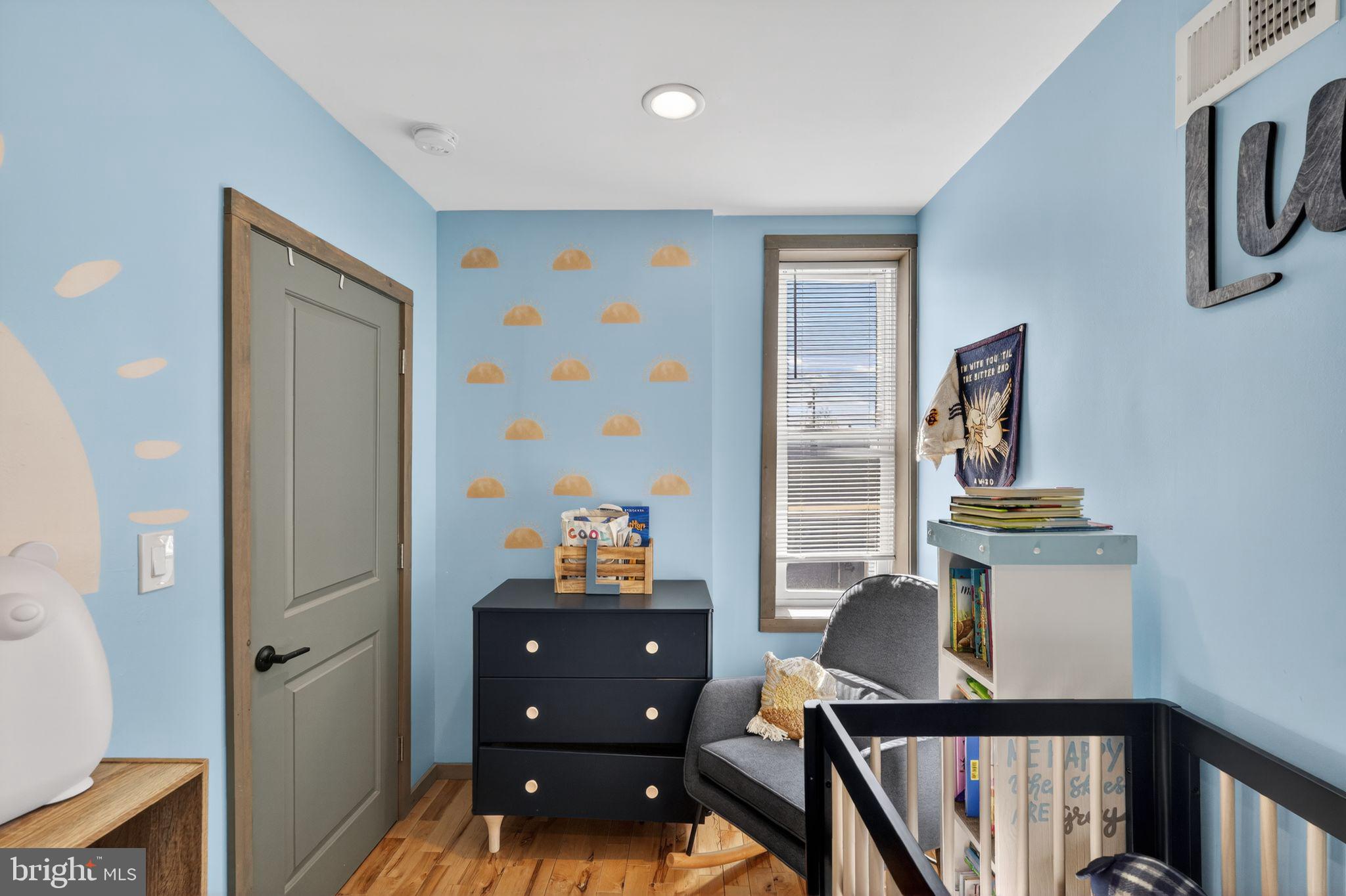 PORT RICHMOND - Residential