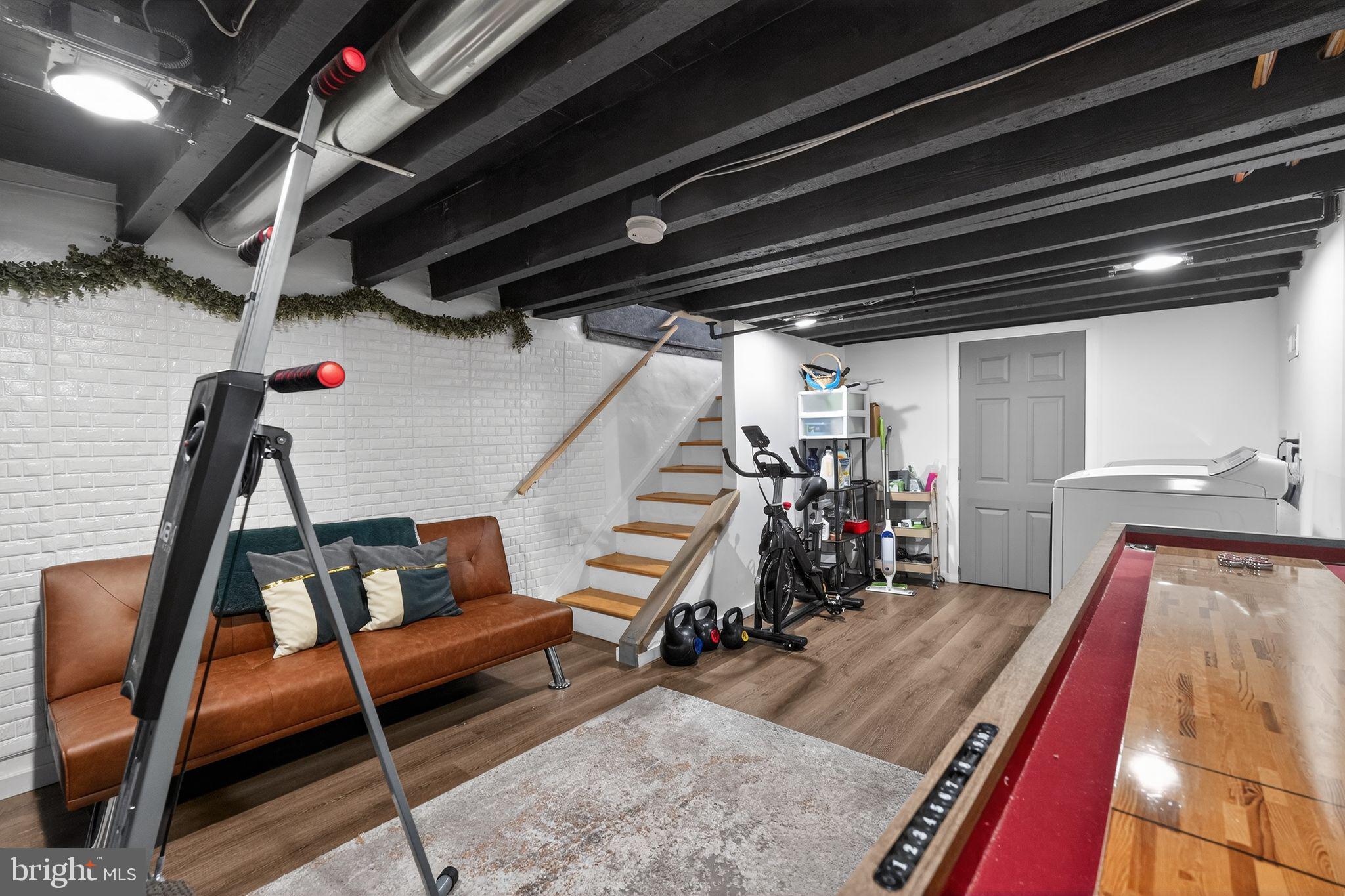 PORT RICHMOND - Residential