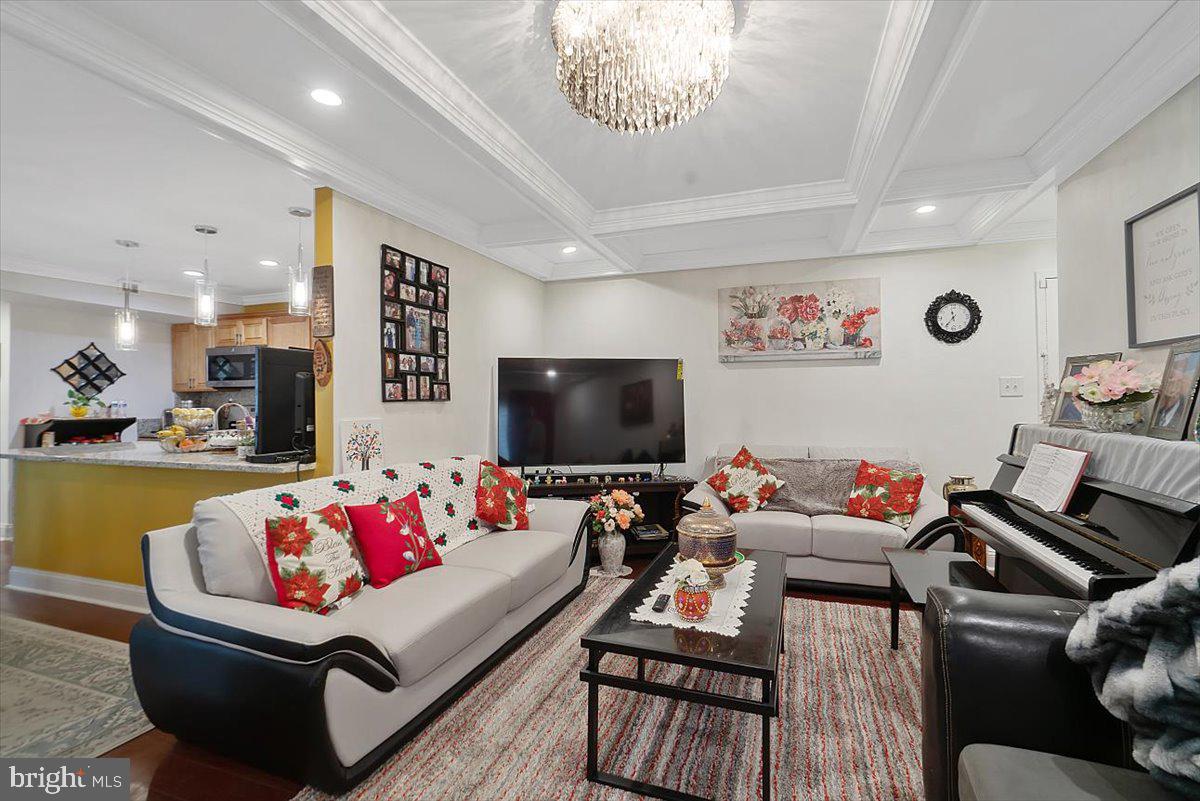 FAIRWAYS - Residential