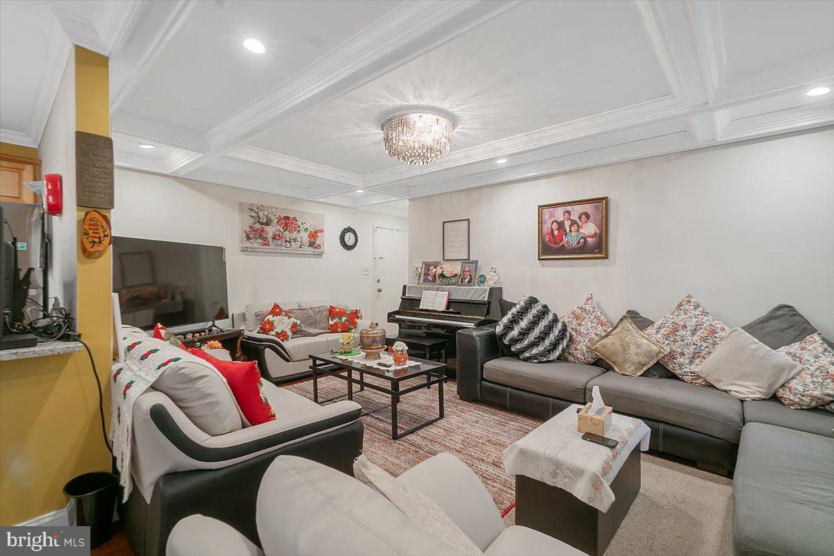 FAIRWAYS - Residential