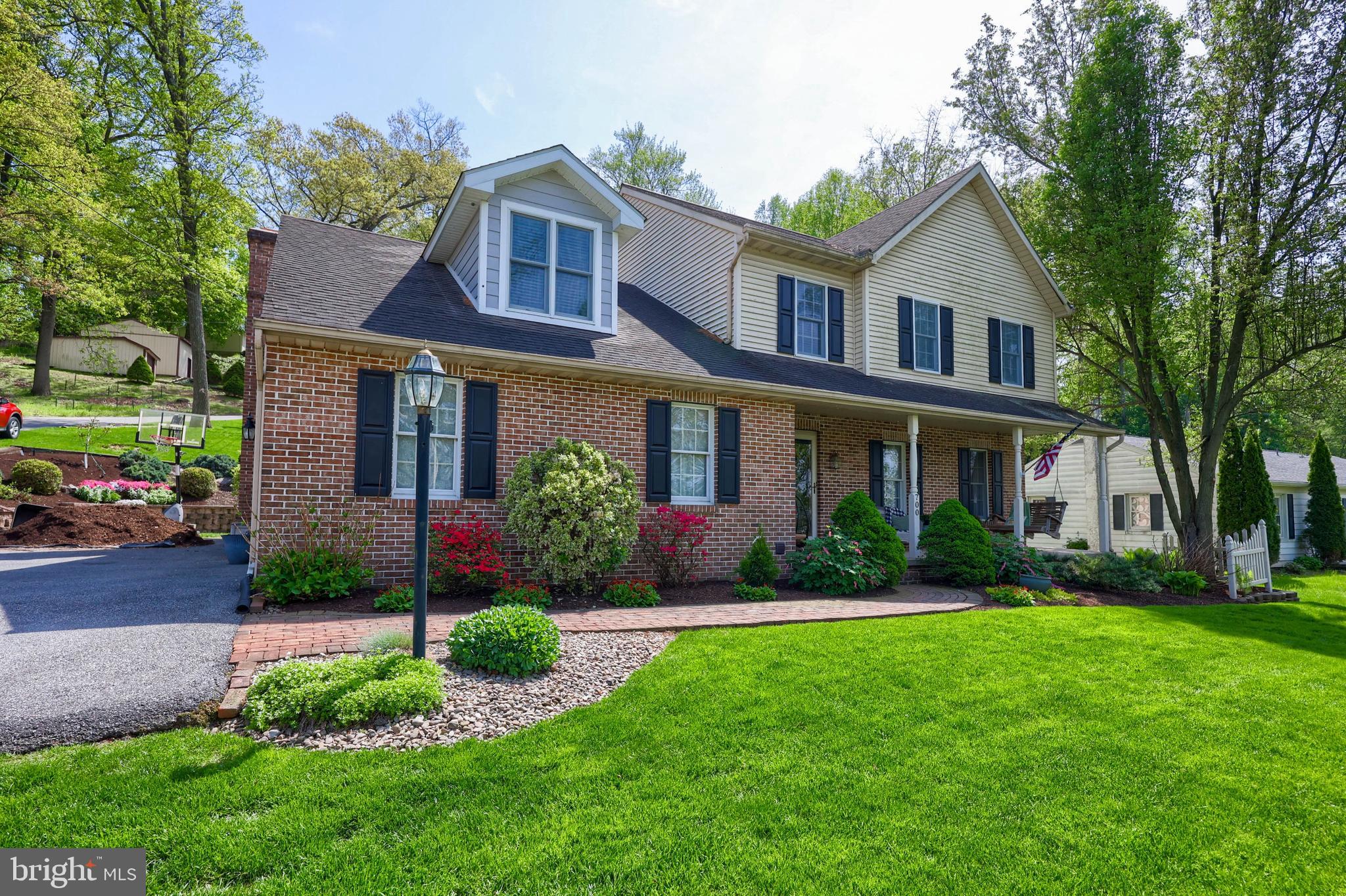 700 STONECREST DRIVE