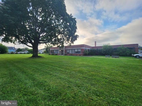 Photo of 220 Jacksonville Road #F, HATBORO, PA 19040 (MLS # PAMC2190122)