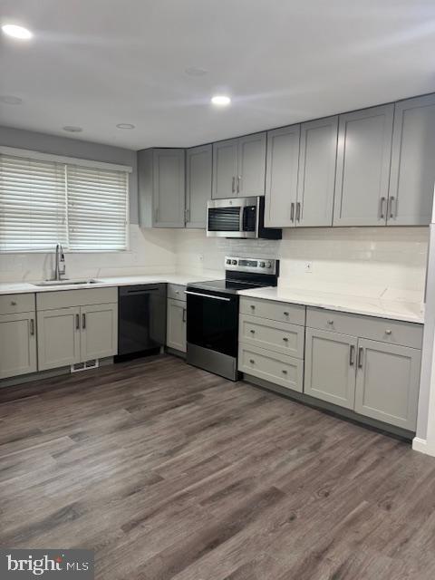 STONEYBROOK - Residential Lease