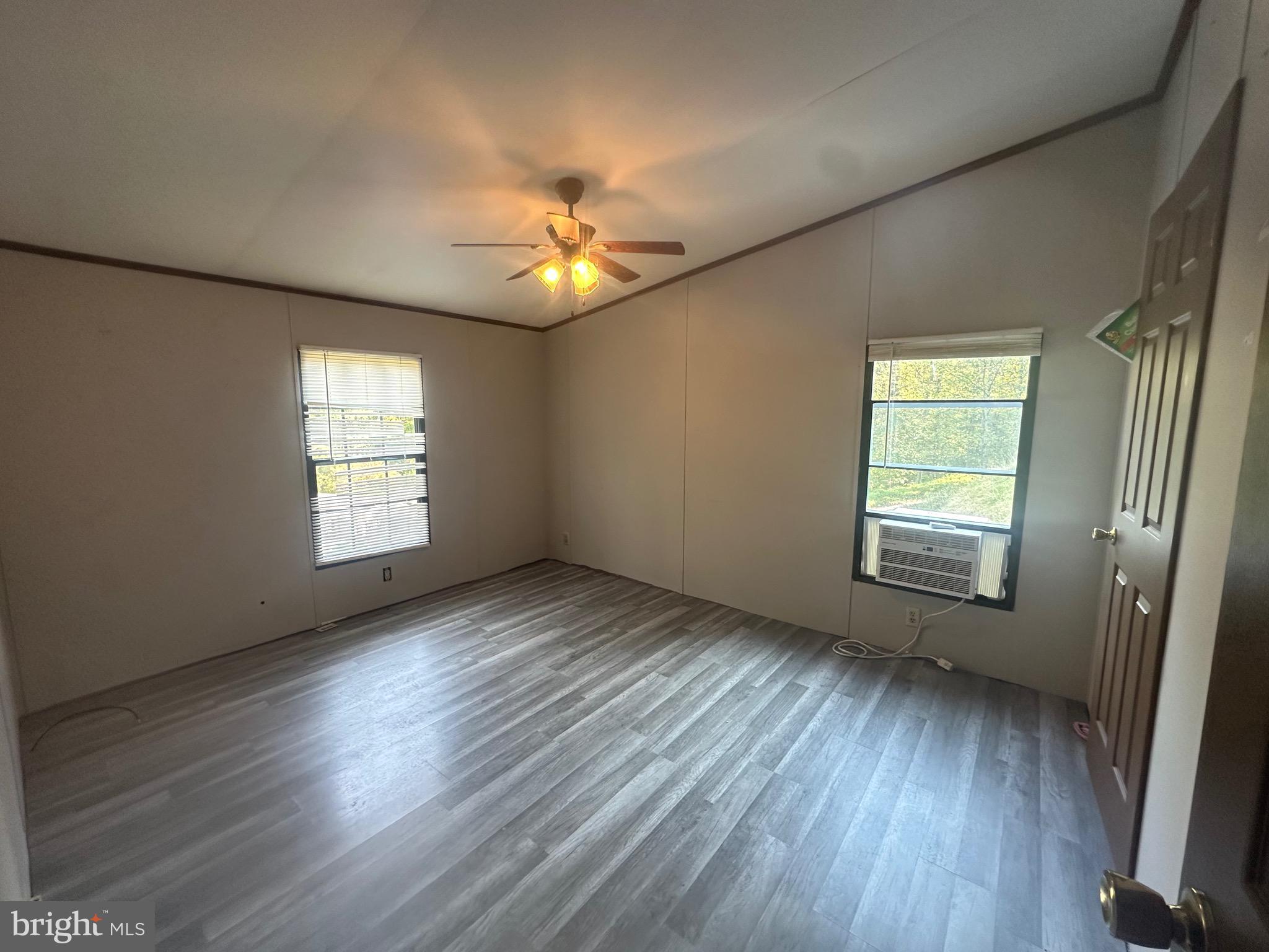 BIRDS CREEK - Residential