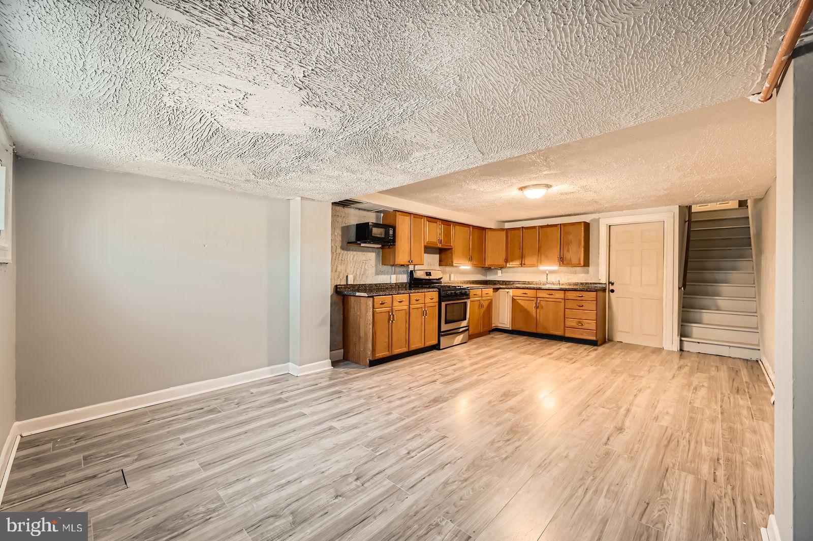 MADISON EASTEND - Residential