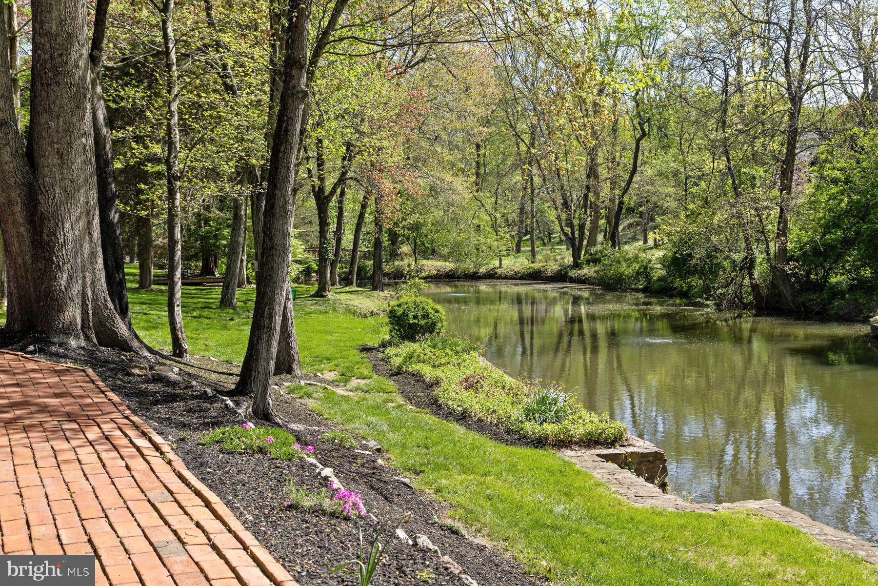 FOXCROFT - Residential