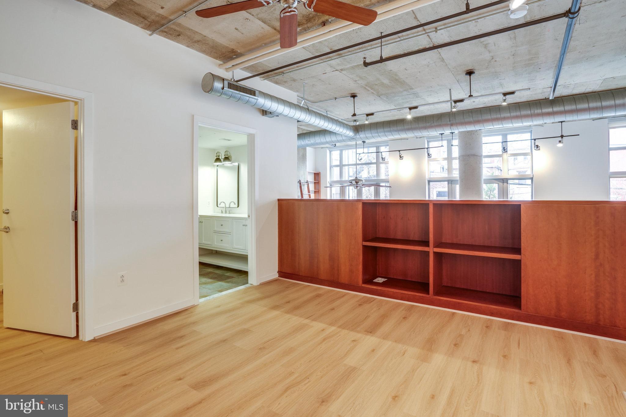 LOGAN CIRCLE - Residential