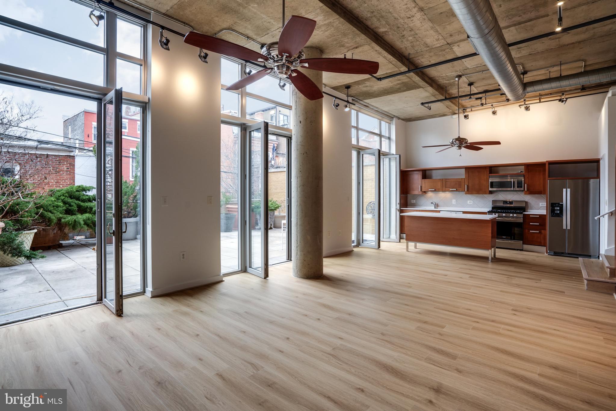 LOGAN CIRCLE - Residential