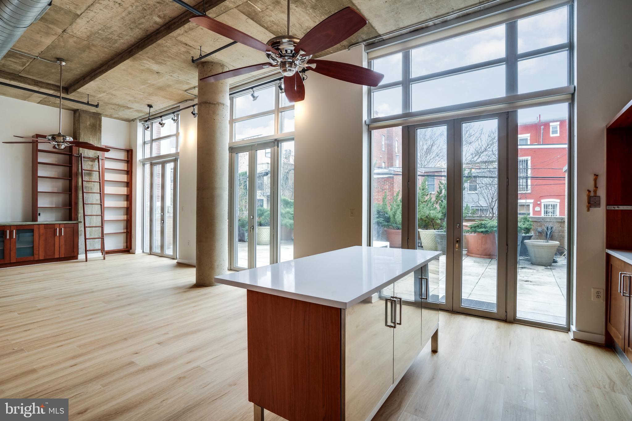 LOGAN CIRCLE - Residential
