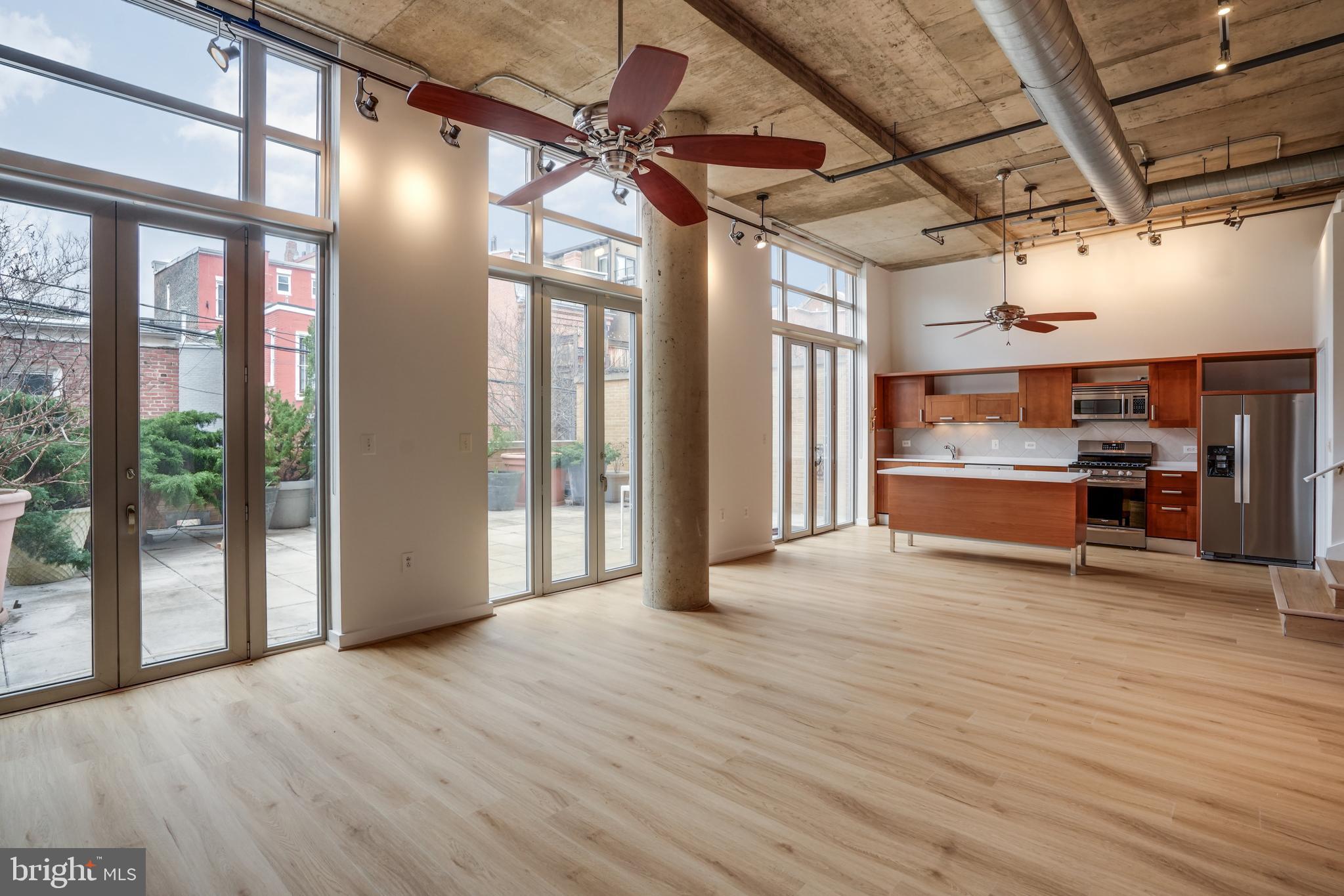 LOGAN CIRCLE - Residential