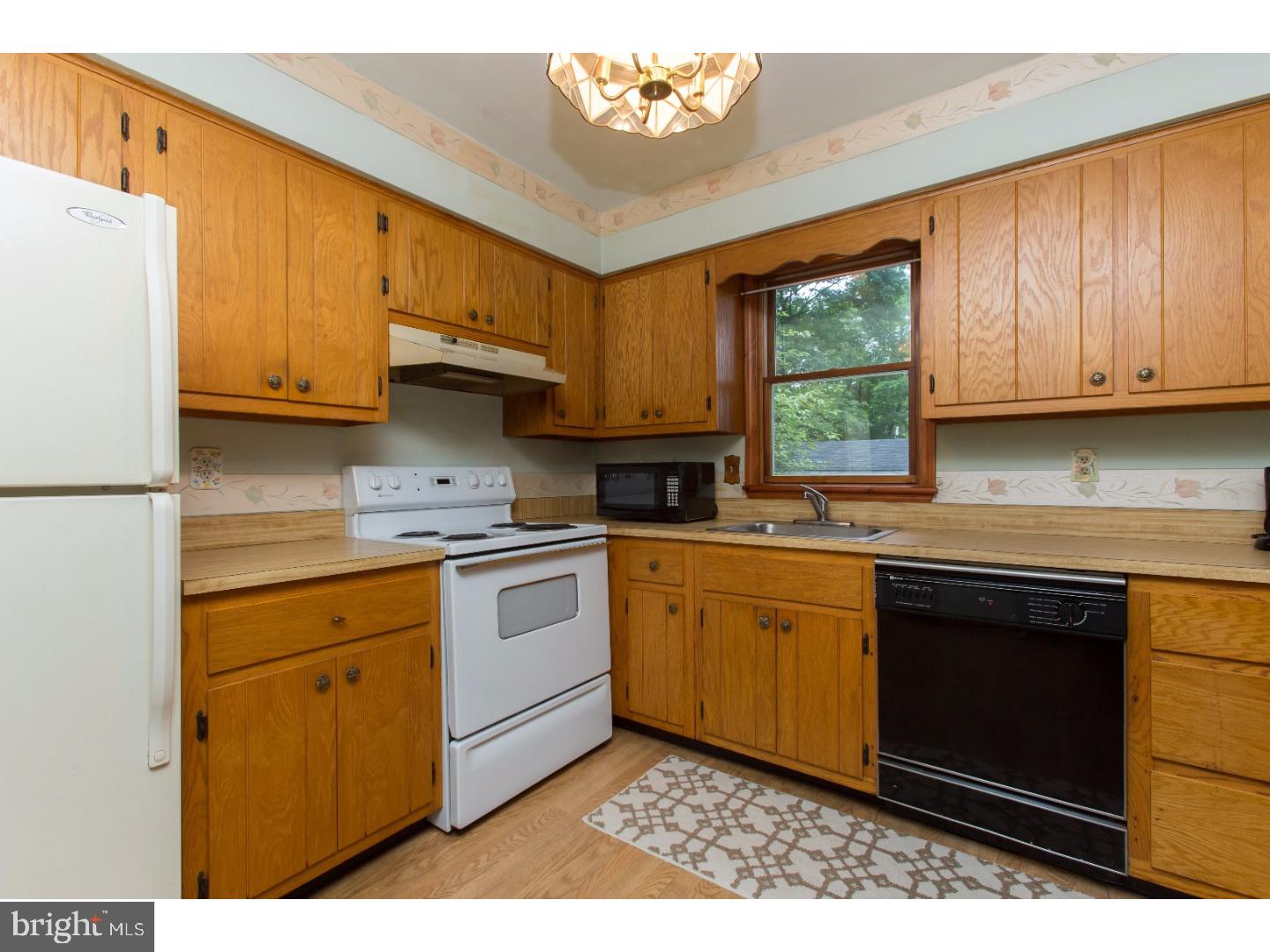 HIGHLAND TERR - Residential