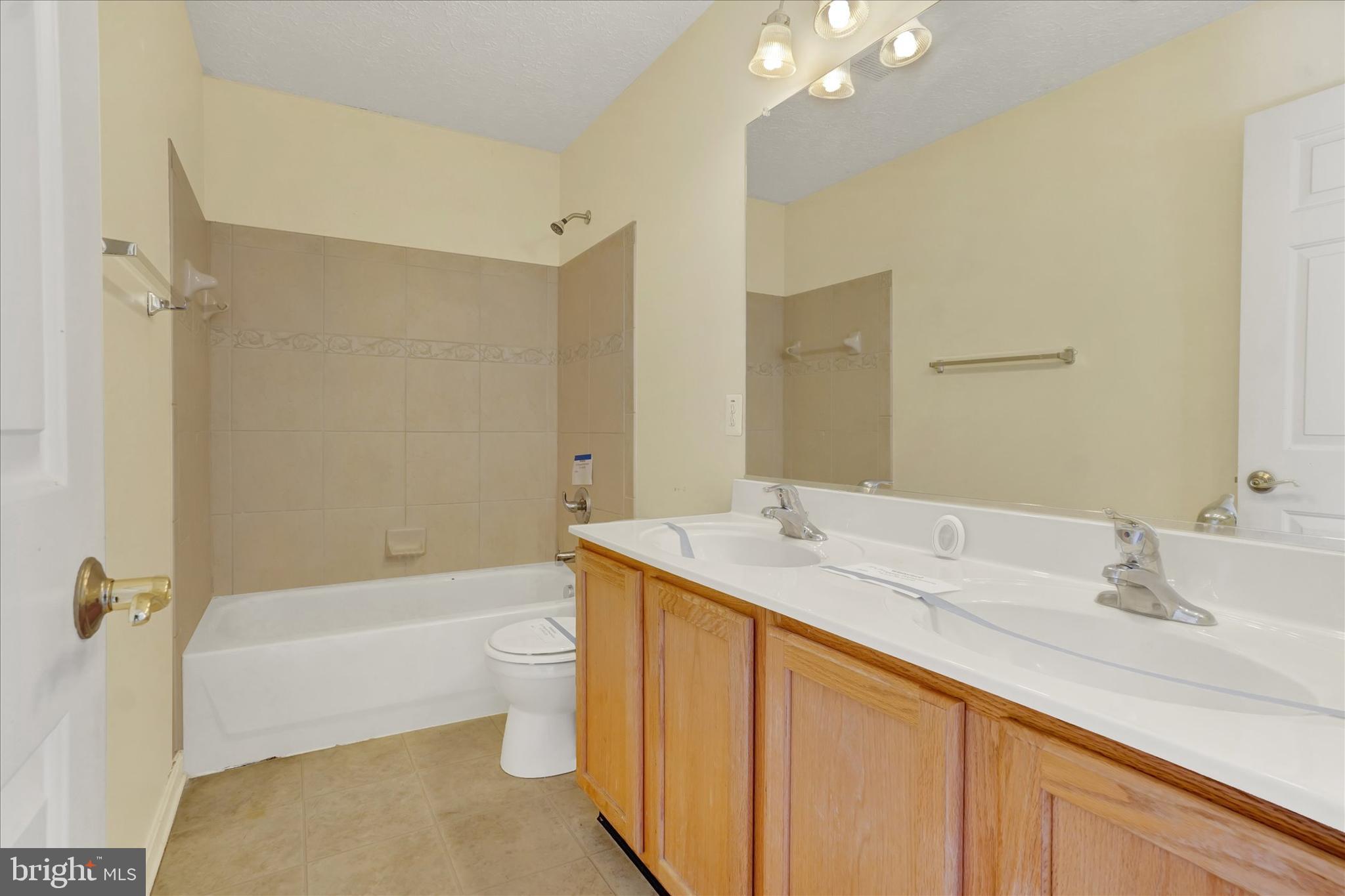 TAYLOR ESTATES - Residential