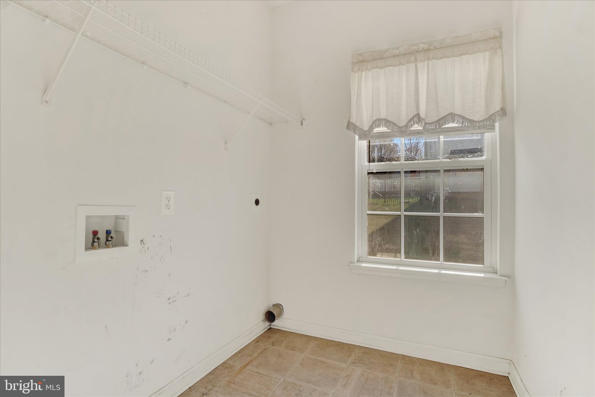 TAYLOR ESTATES - Residential