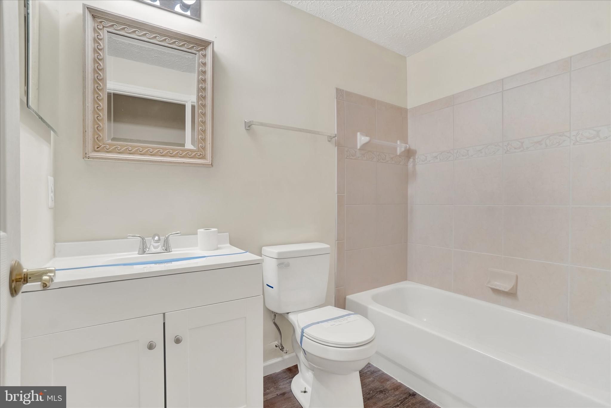 TAYLOR ESTATES - Residential