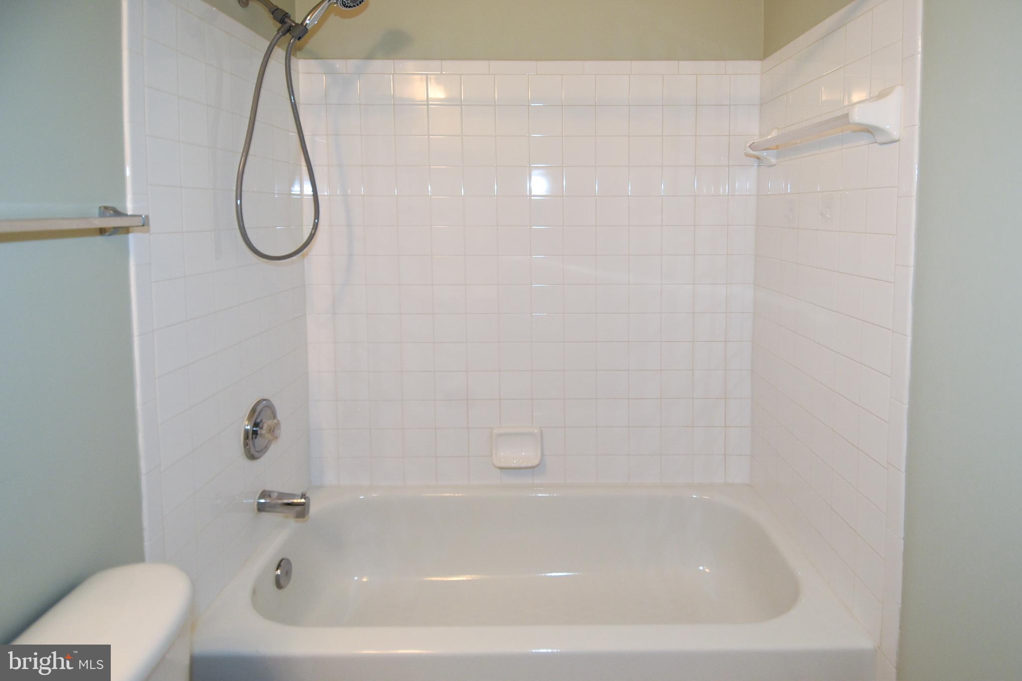 DRYMILL - Residential Lease