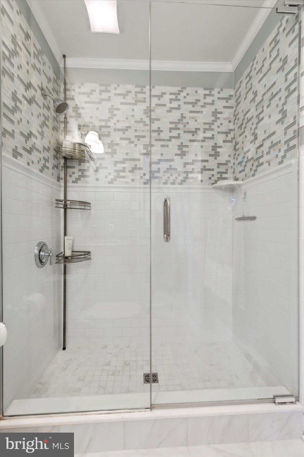 LIBERTY LANE EAST - Residential