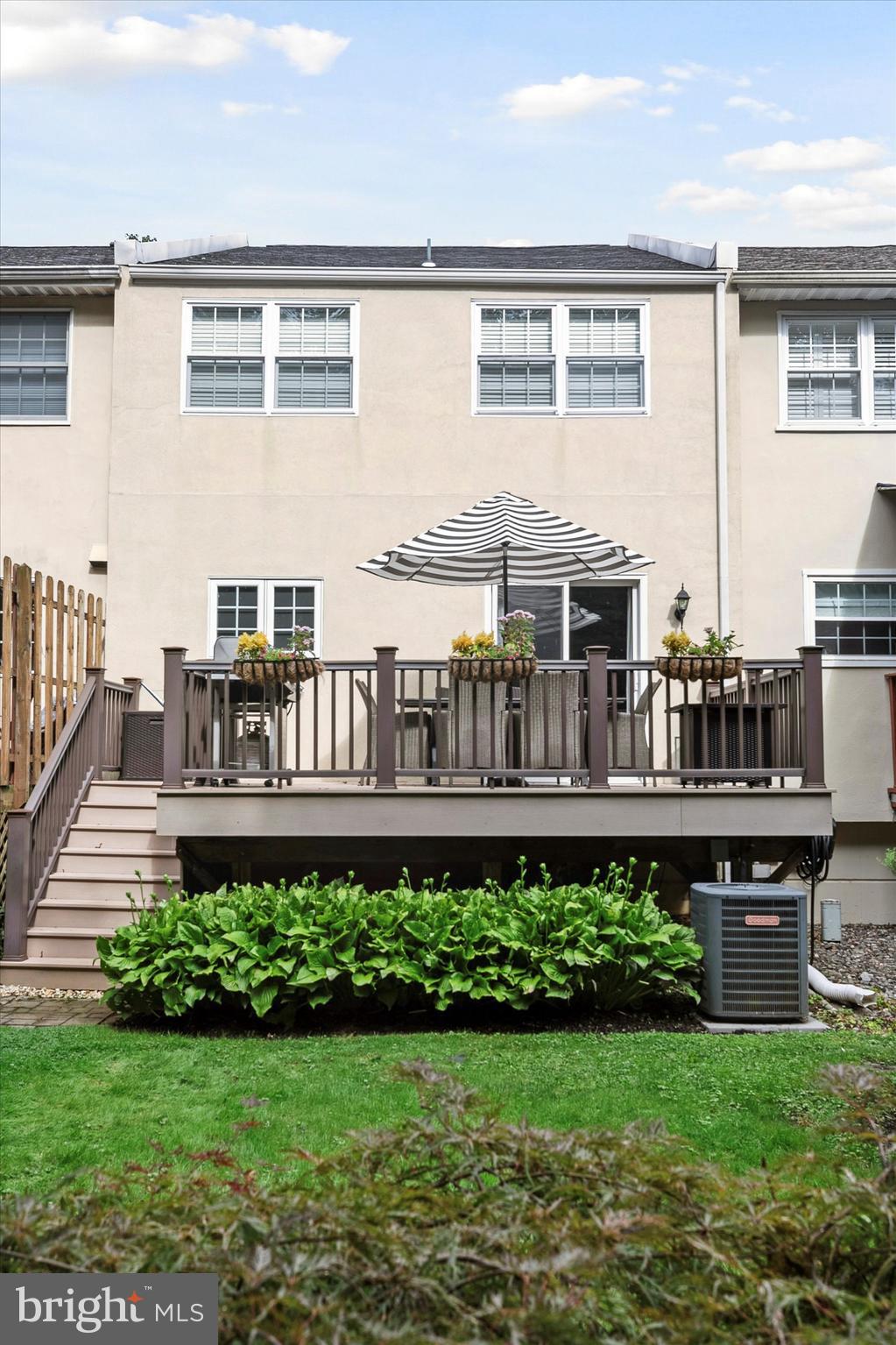 LIBERTY LANE EAST - Residential