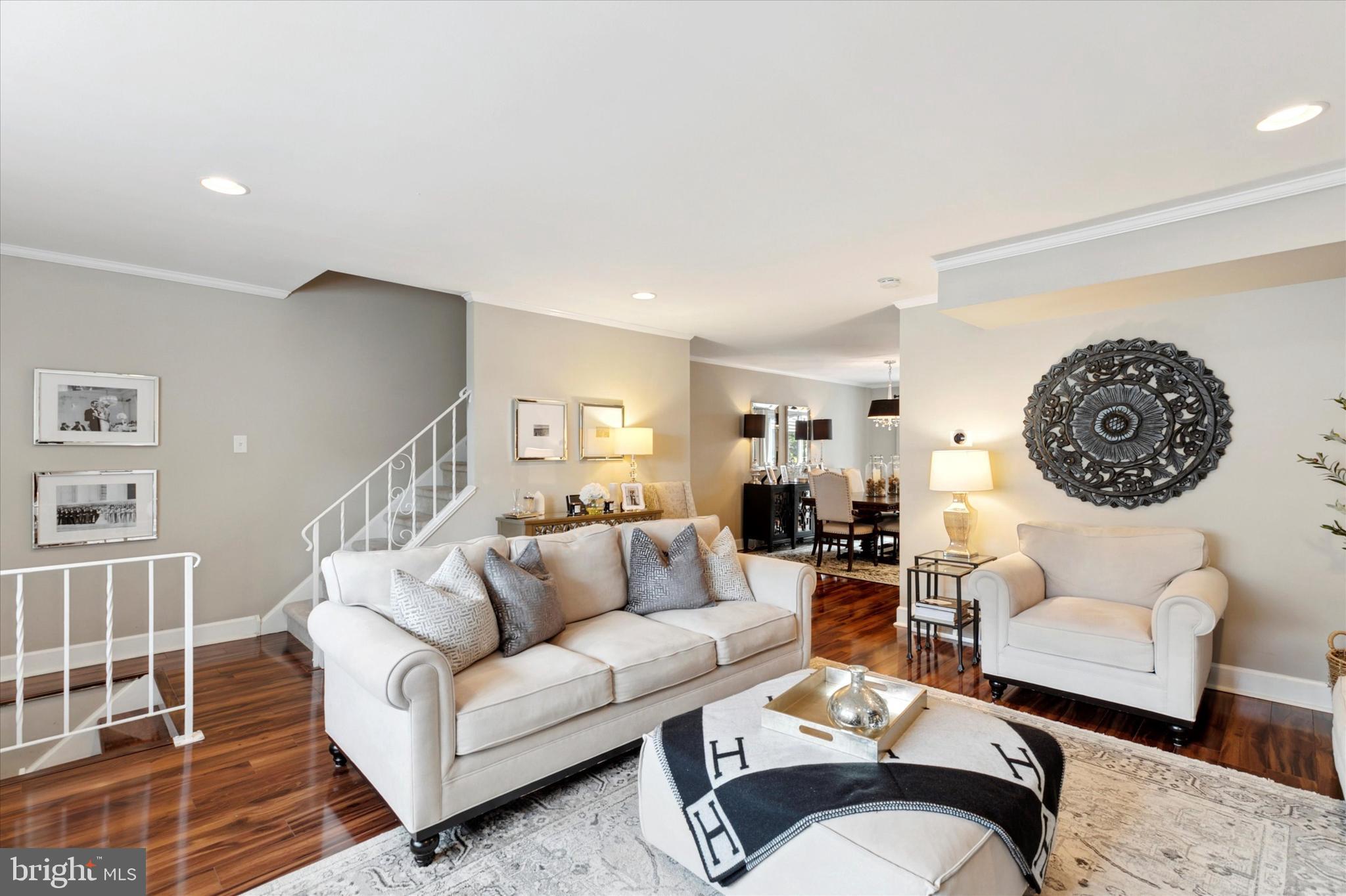 LIBERTY LANE EAST - Residential