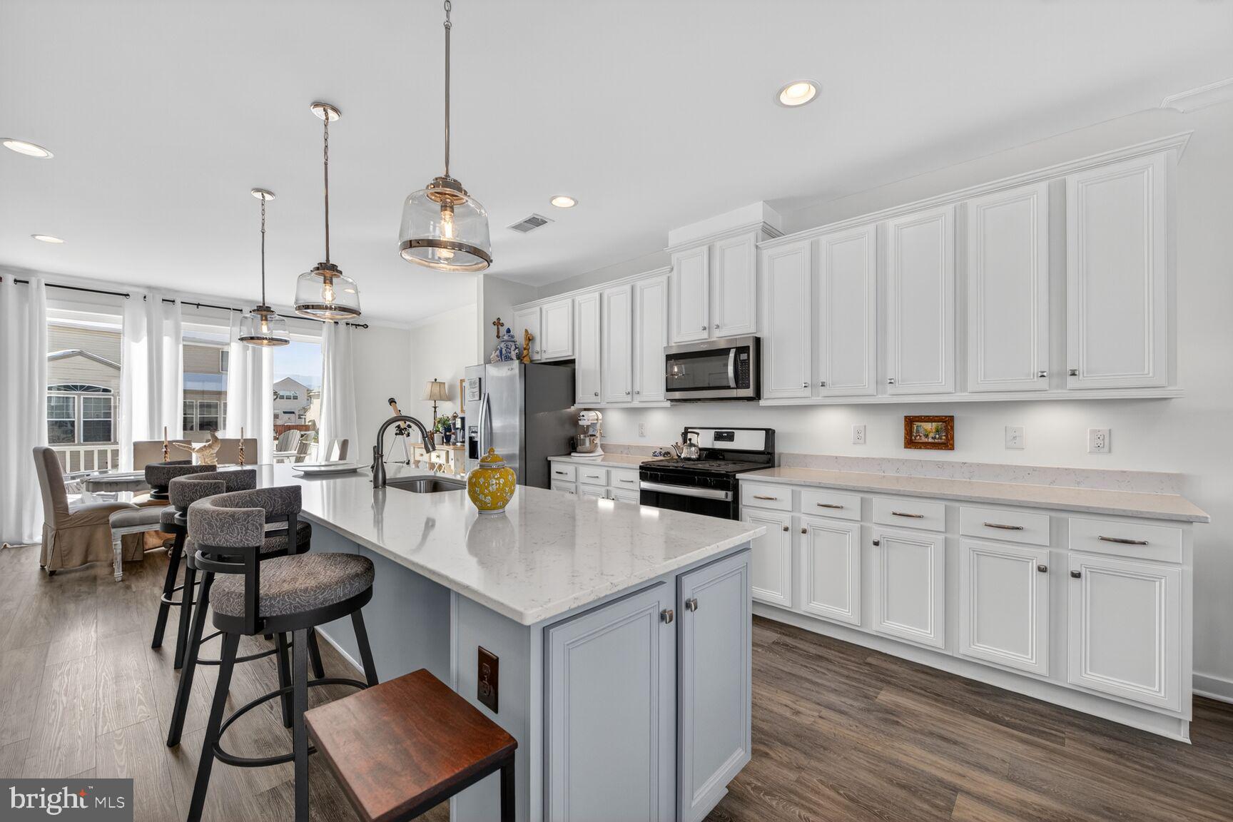 SOUTH FORK BROAD RUN - Residential