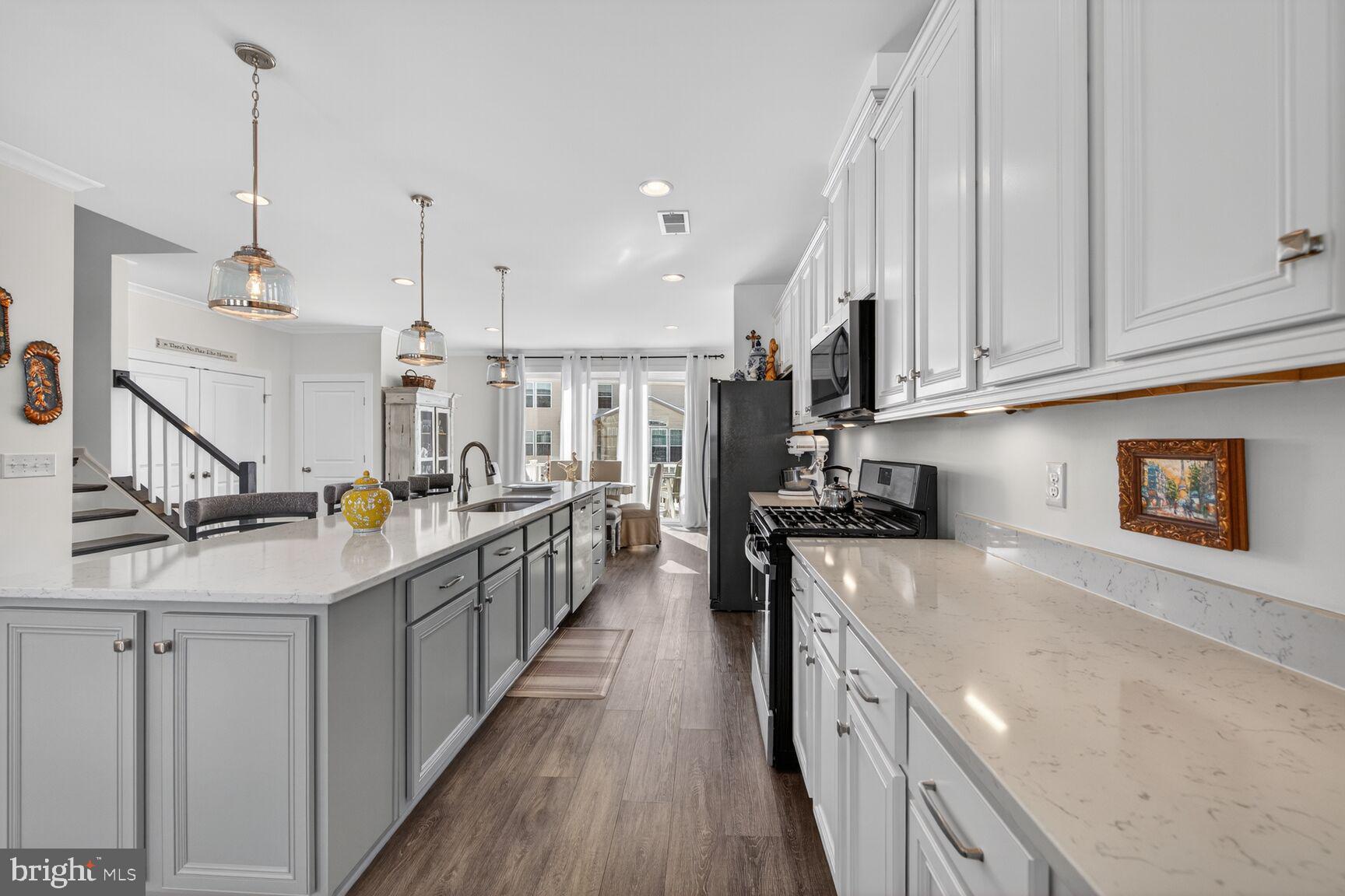 SOUTH FORK BROAD RUN - Residential