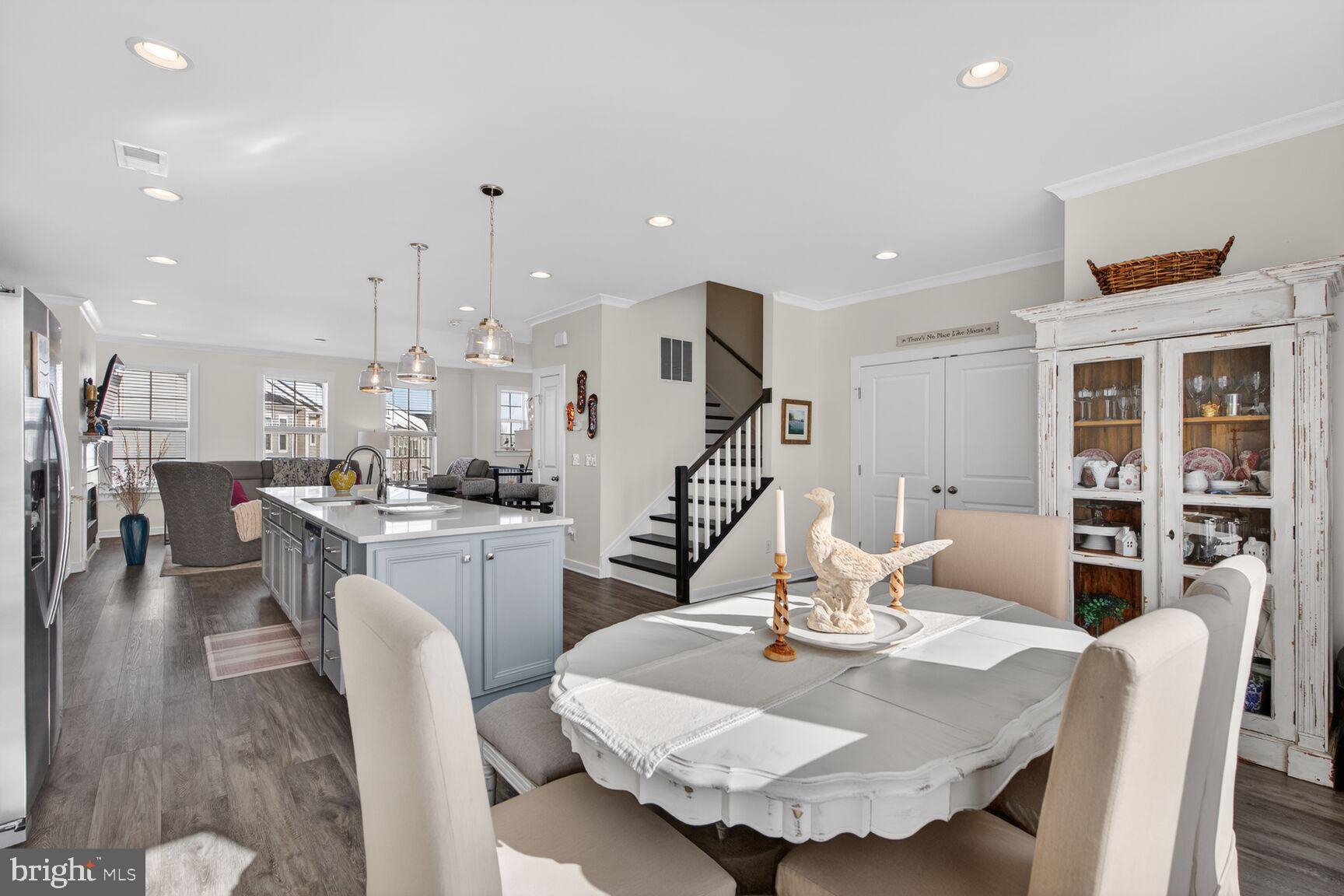 SOUTH FORK BROAD RUN - Residential