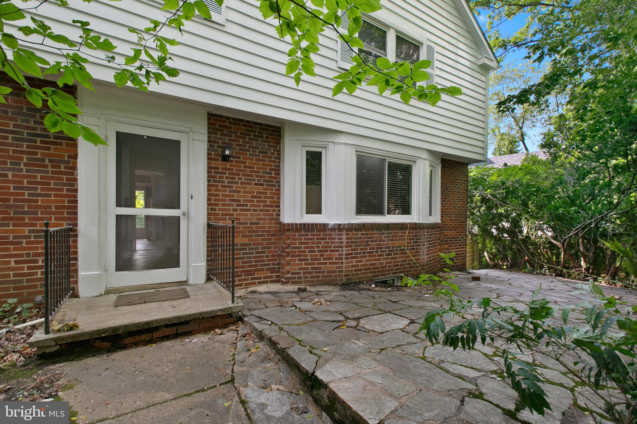 MOUNT WASHINGTON - Residential