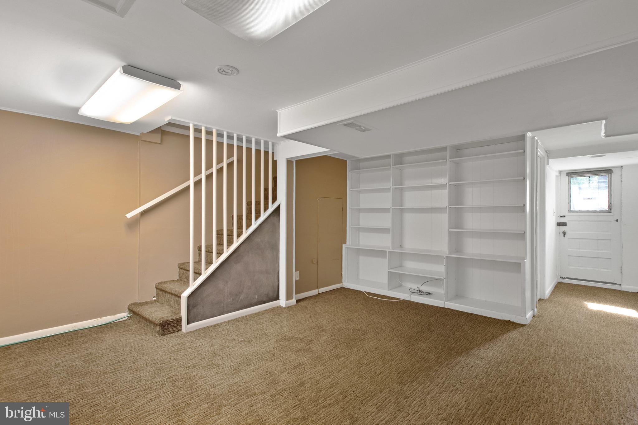 MOUNT WASHINGTON - Residential