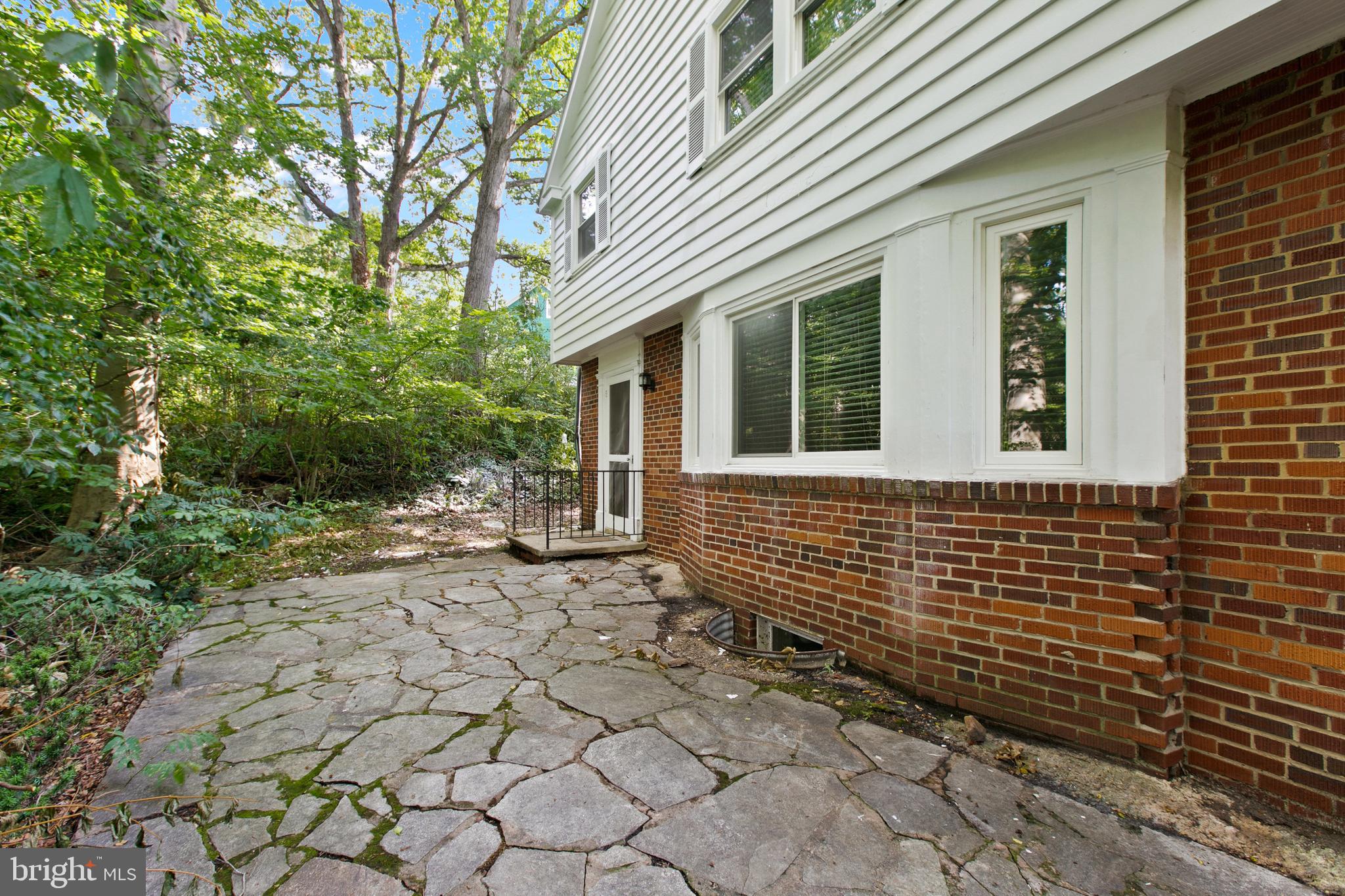 MOUNT WASHINGTON - Residential