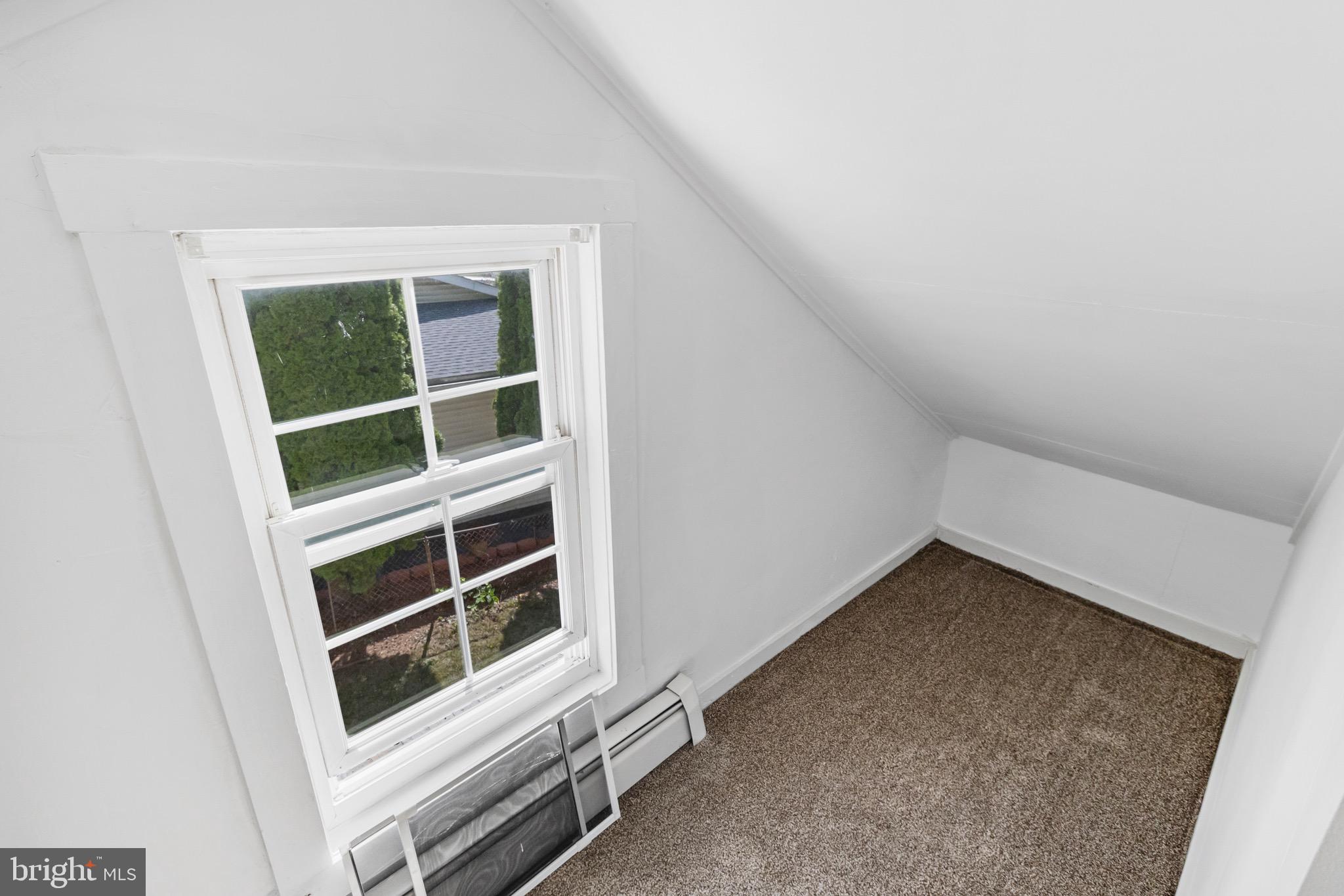 ORCHARD HILLS - Residential