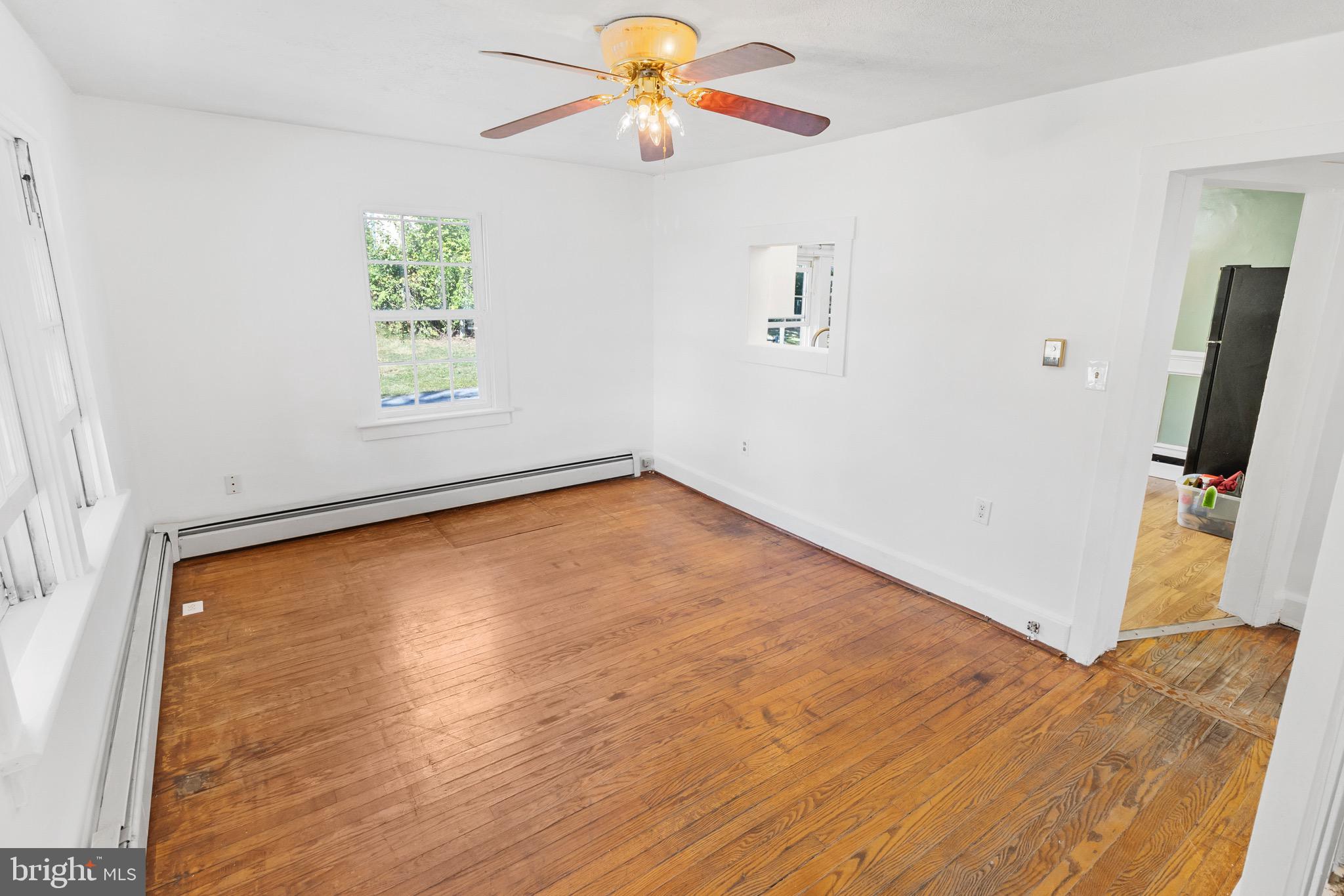 ORCHARD HILLS - Residential