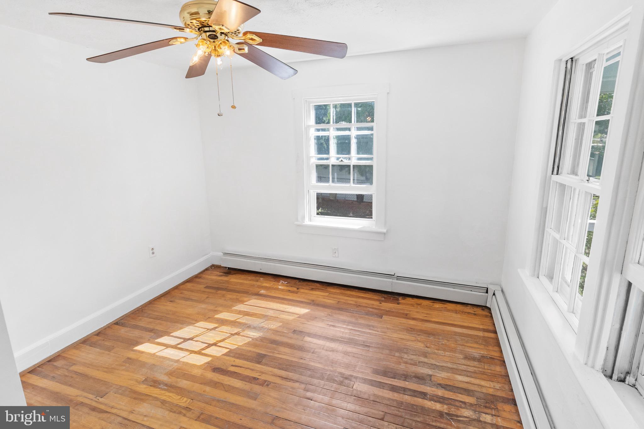 ORCHARD HILLS - Residential