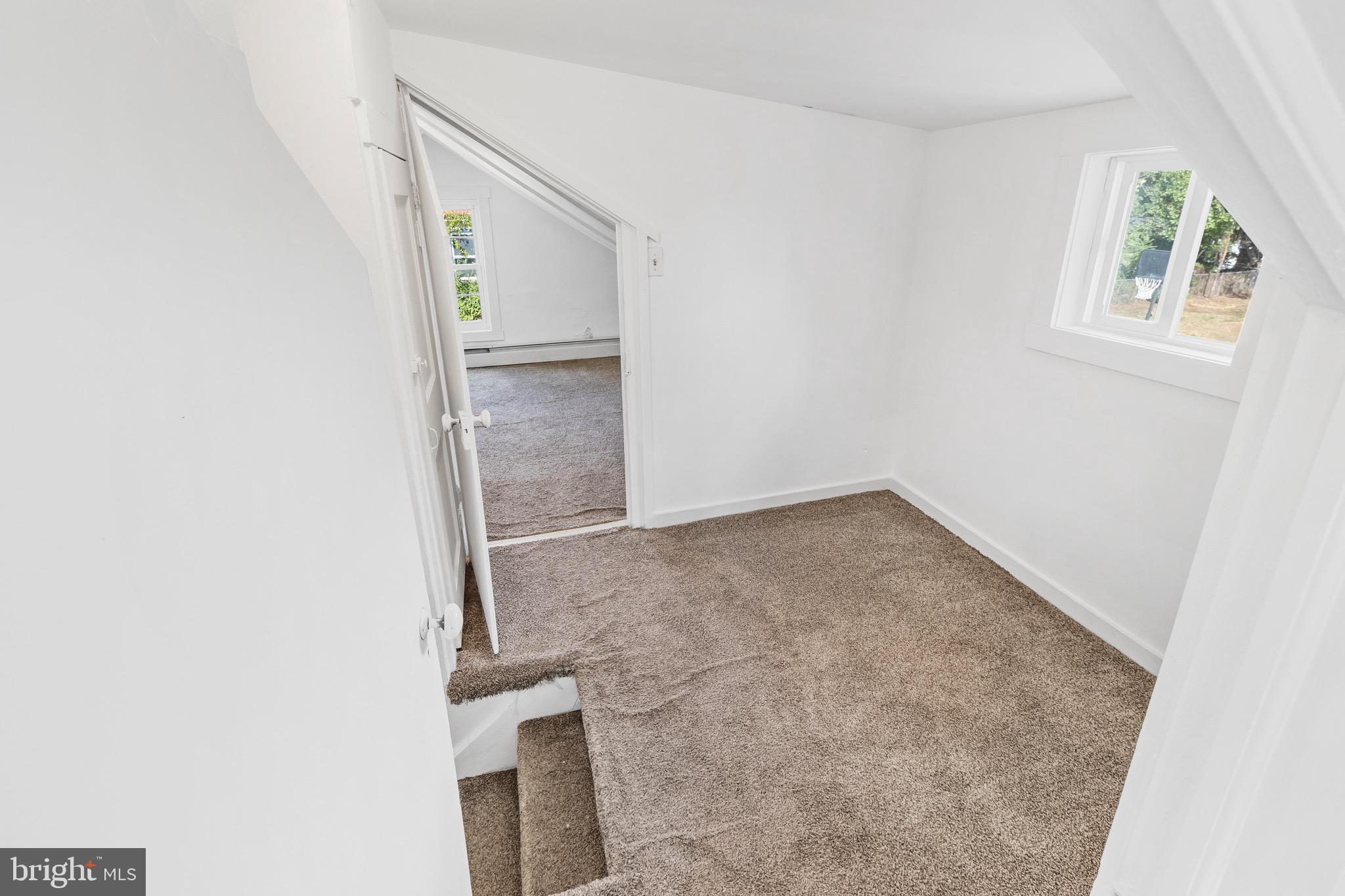 ORCHARD HILLS - Residential