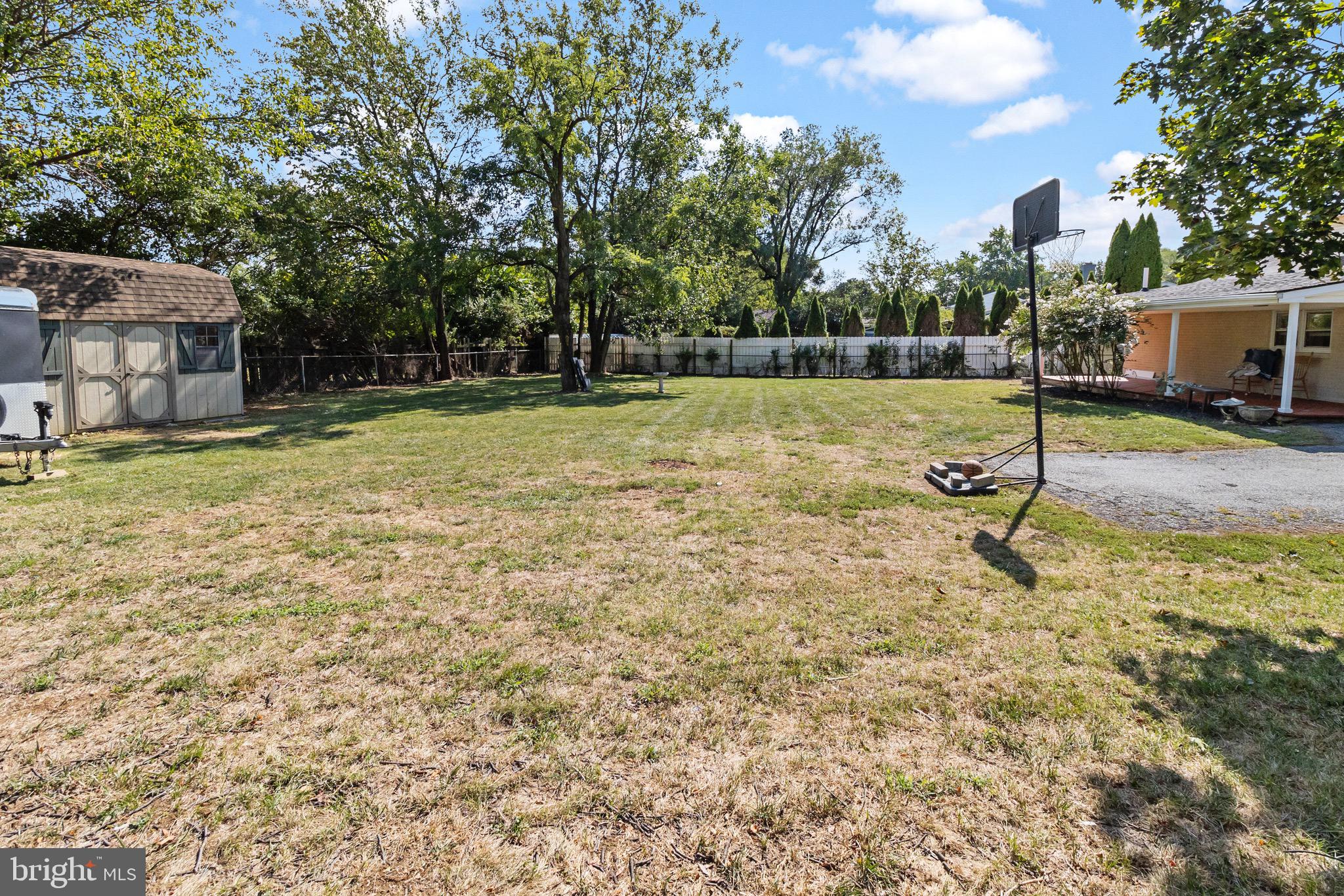 ORCHARD HILLS - Residential