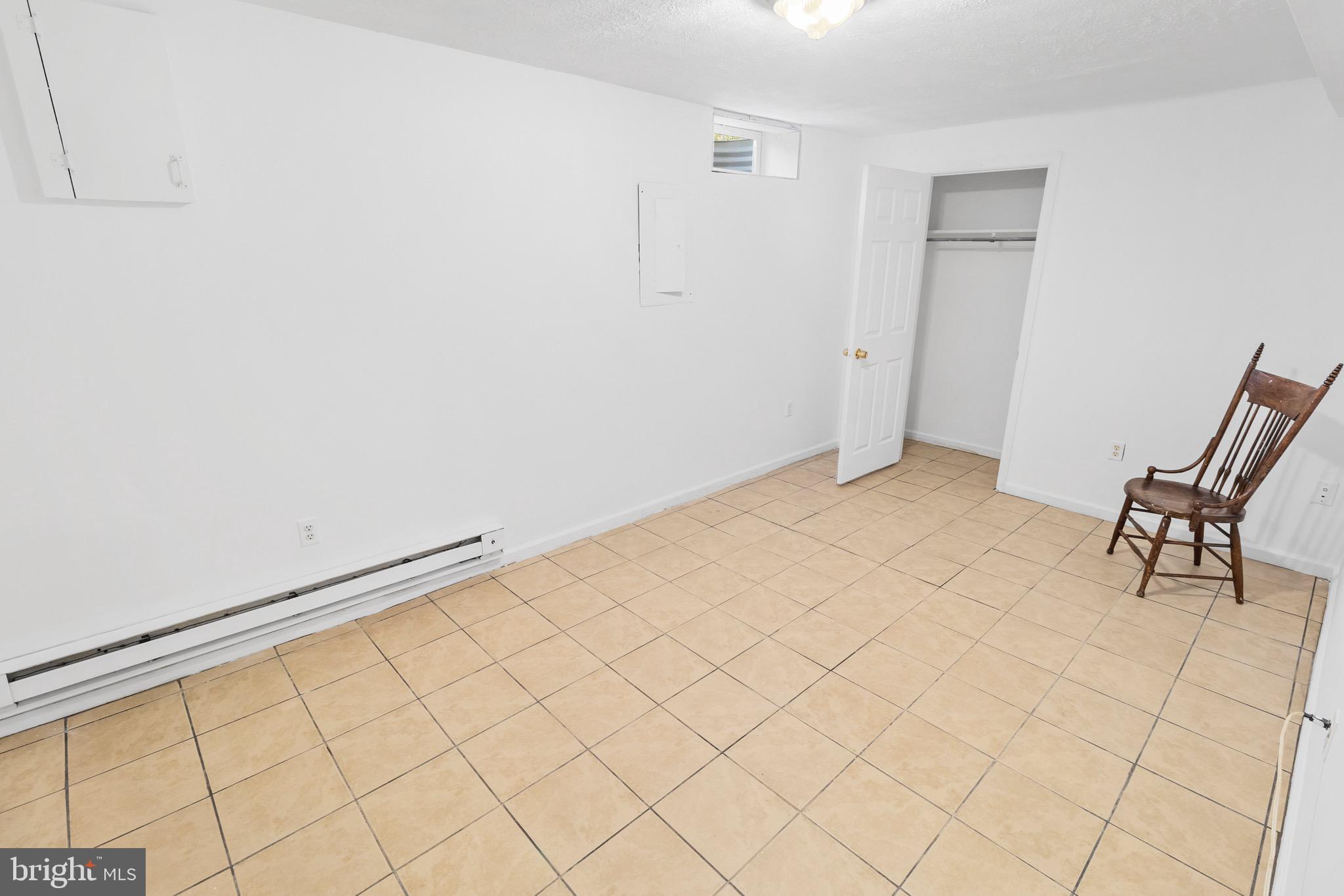 ORCHARD HILLS - Residential